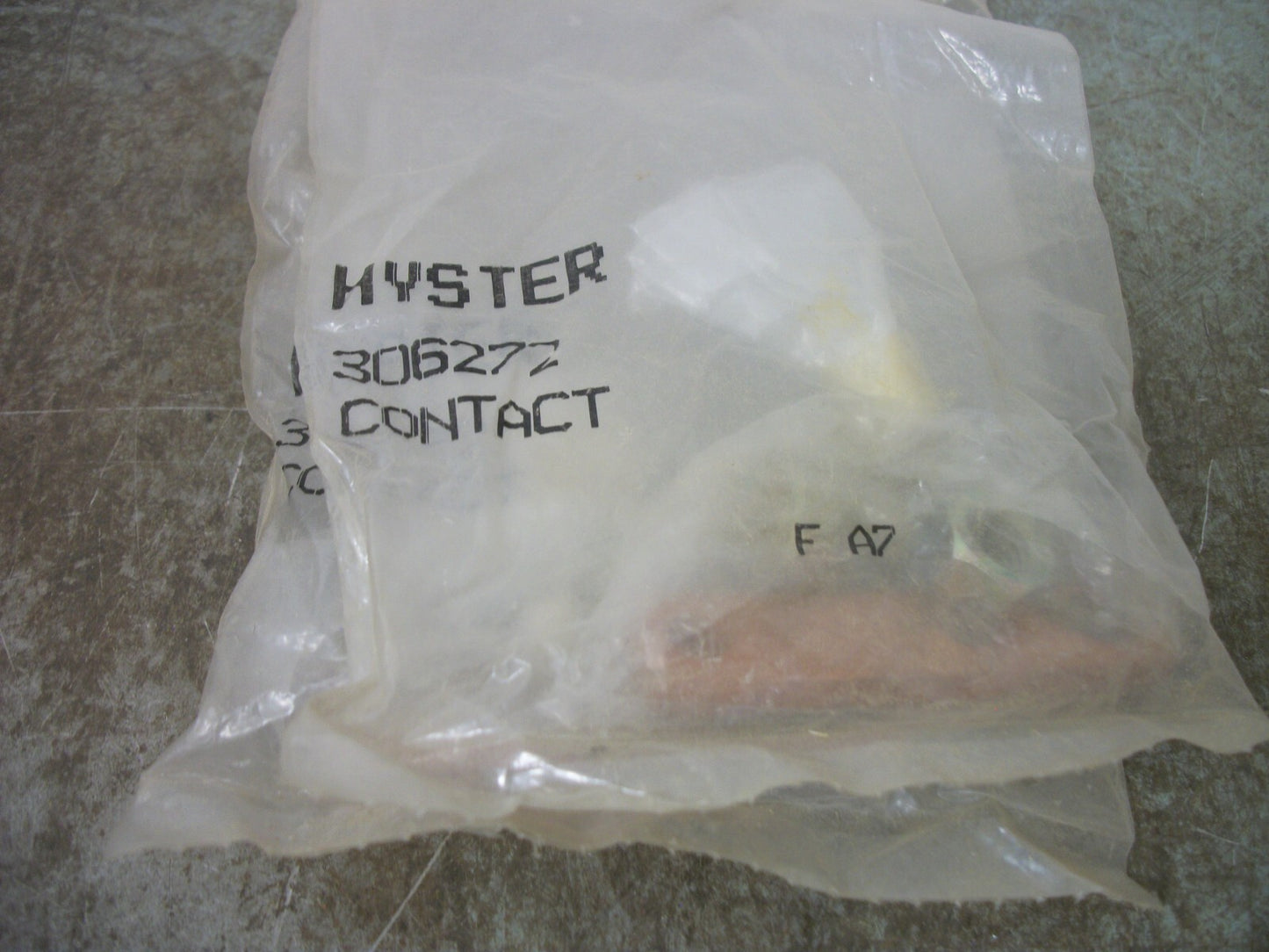 HYSTER LOT OF 2 FORKLIFT CONTACTS 306272 NEW