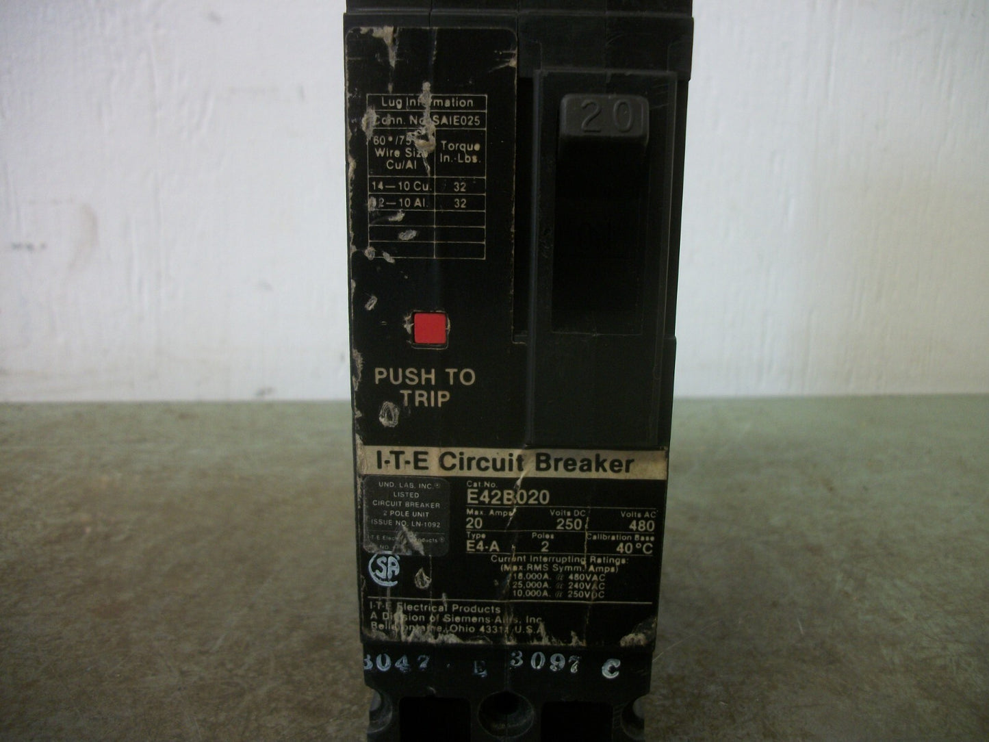 SIEMENS ITE E4-A CIRCUIT BREAKER E42B020 20AMP 480VOLT 2POLE