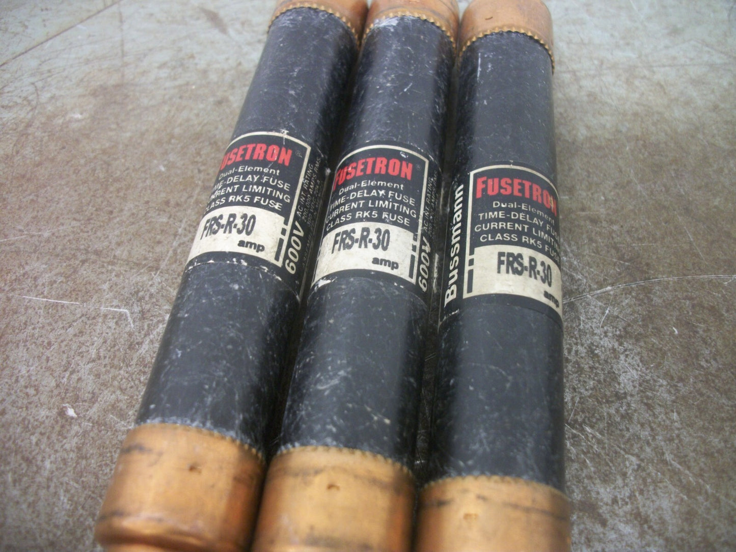 BUSSMANN LOT OF 3 FUSETRON FUSES FRS-R-30 30AMP 600VOLT
