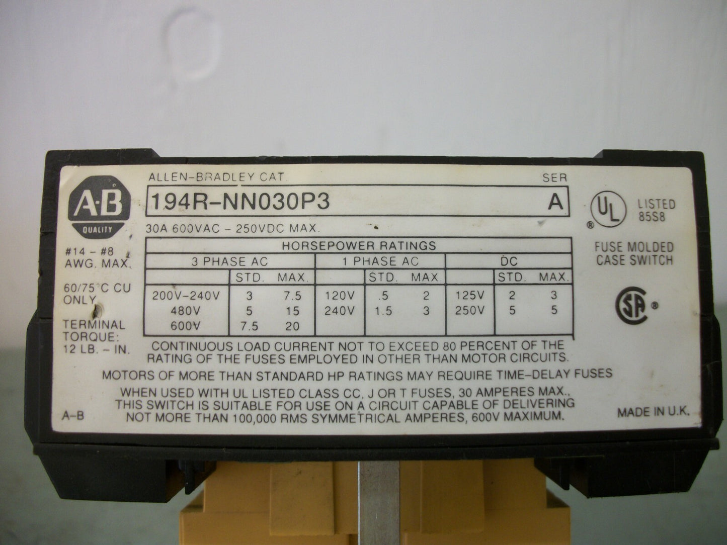 ALLEN-BRADLEY NON-FUSIBLE DISCONNECT SWITCH SER A 194R-NN030P3 30AMP 600V 3POLE