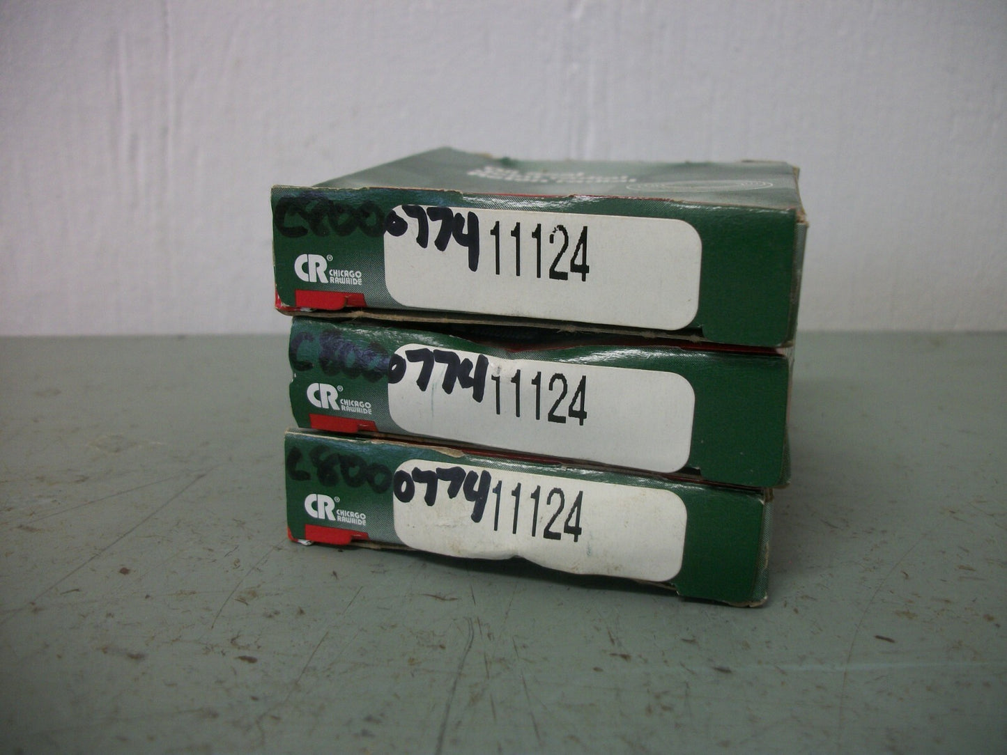 CHICAGO RAWHIDE CR LOT OF 3 JOINT RADIAL SHAFT SEALS 11124 NIB