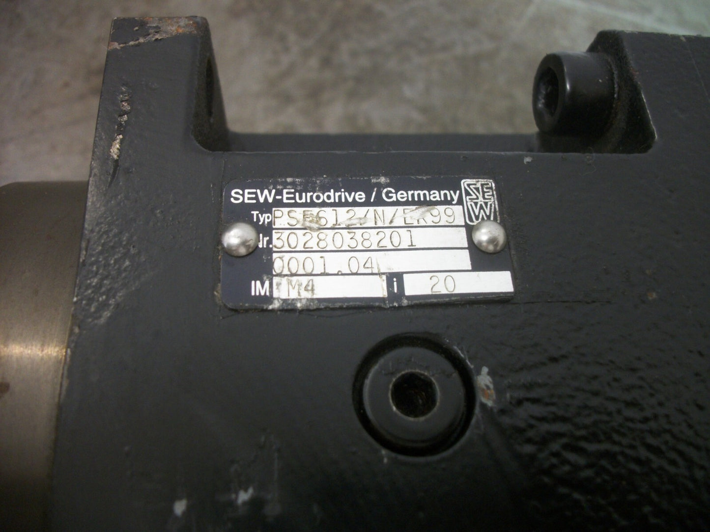 SEW-EURODRIVE SERVO MOTOR PSF612/N/EK99 30280382010001.04 IM M4 I 20