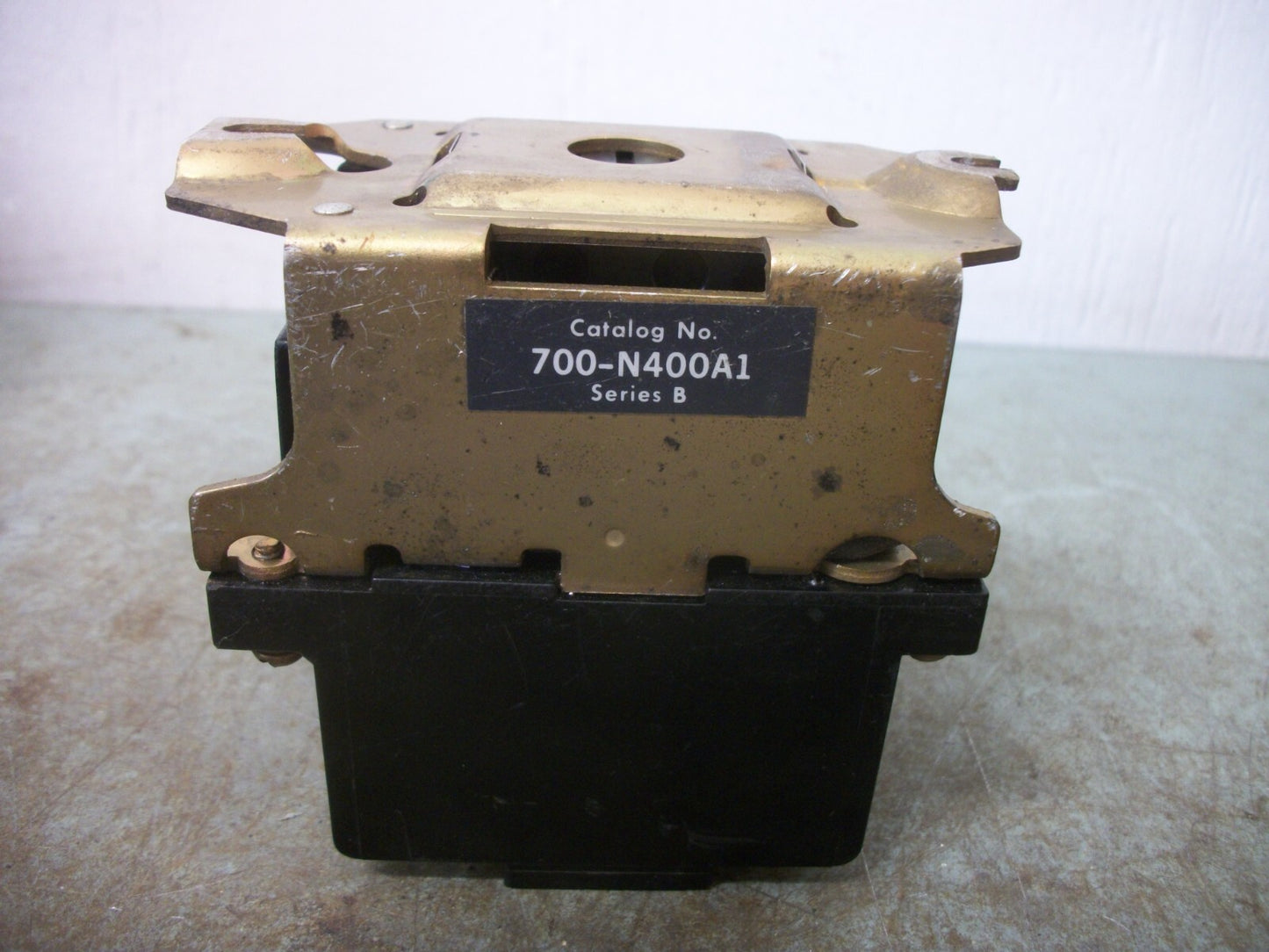 ALLEN-BRADLEY AC CONTROL RELAY SERIES B 700-N400A1 120VCOIL