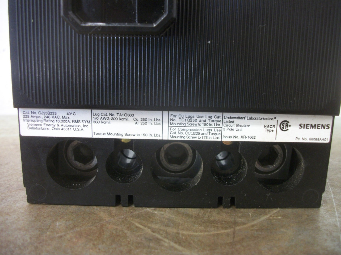 SIEMENS QJ CIRCUIT BREAKER QJ23B225 225AMP 240VOLT 3POLE