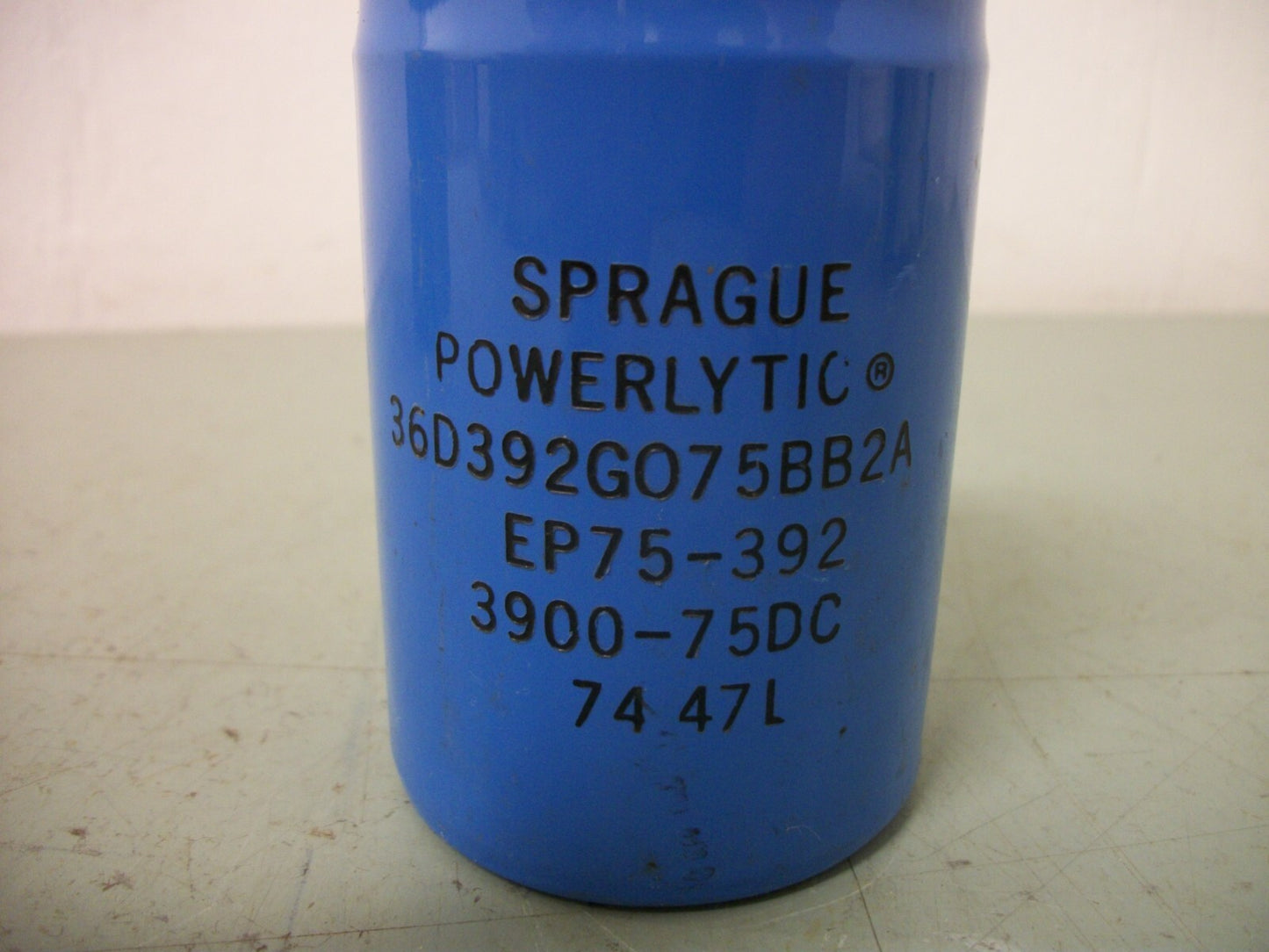 SPRAGUE 3900uF CAPACITOR 36D392G085BB2A 75VDC