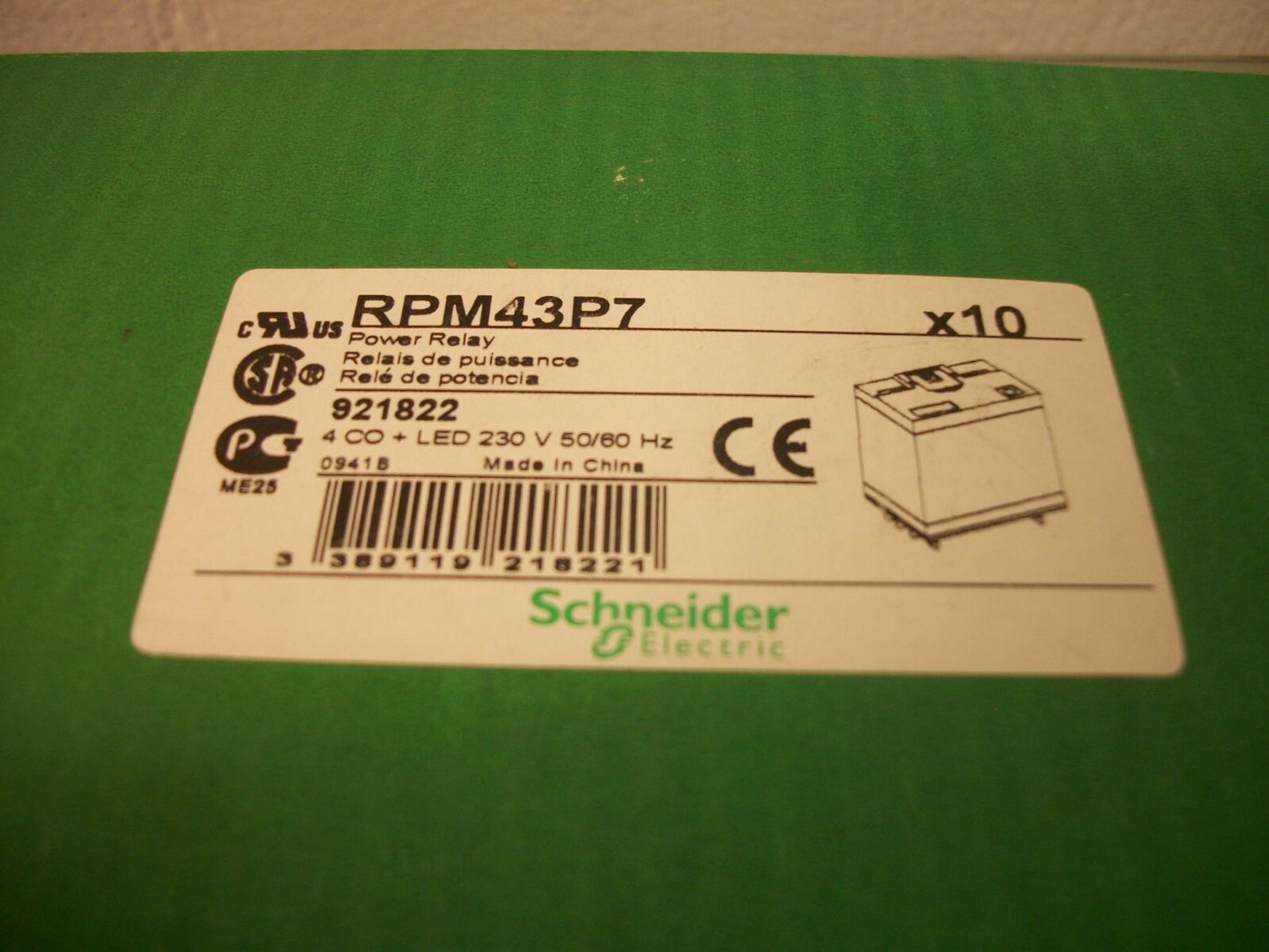 SQUARE D BOX OF 10 POWER RELAYS RPM43P7 230VOLT NIB