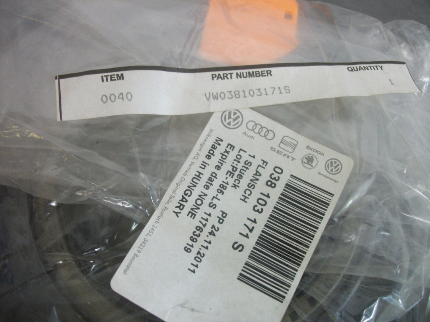 VOLKSWAGEN CRANKSHAFT SEALING RING VW38103171S NEW