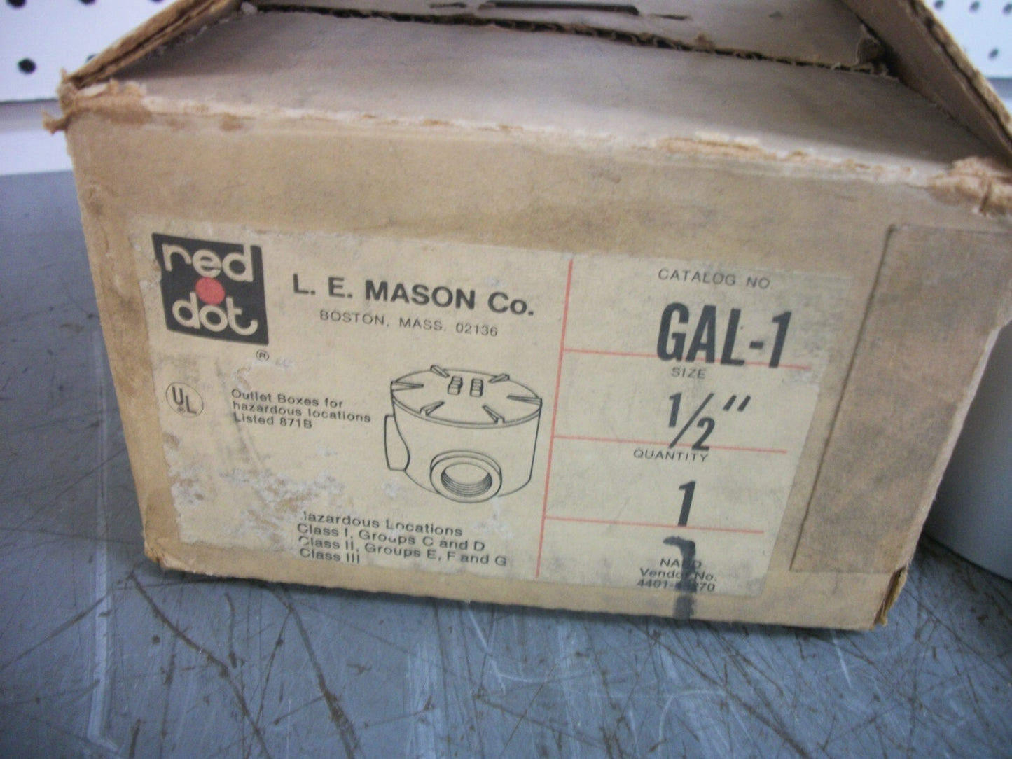 RED DOT 1/2" HAZARDOUS LOCATION 90 DEGREE RIGHT ANGLE OUTLET BOX GAL-1 NIB