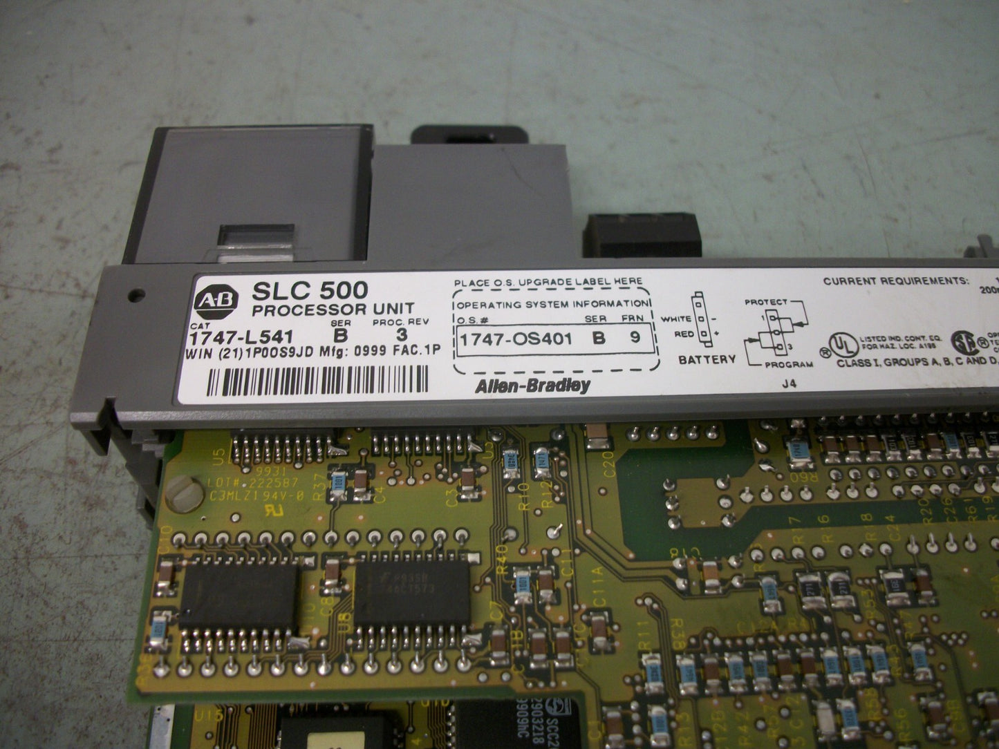 ALLEN-BRADLEY SLC 500 PLC PROCESSOR UNIT 1747-L541 SER B