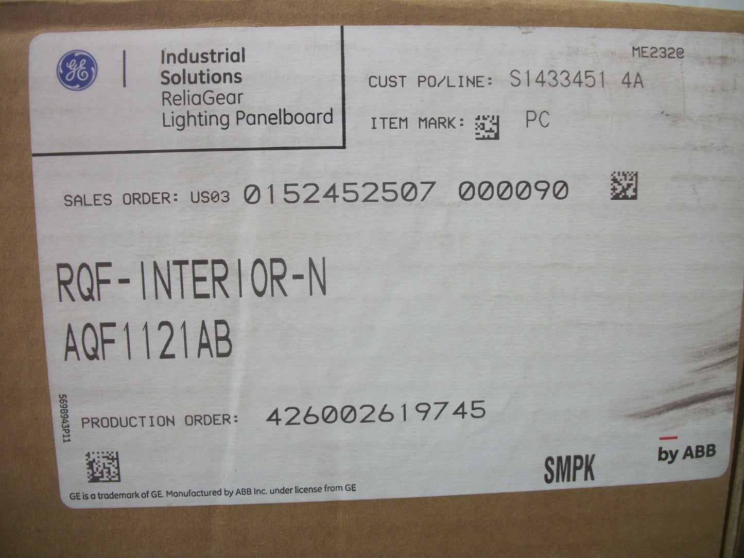 GE RELIAGEAR LIGHTING PANELBOARD INTERIOR AQF1121AB 125A 120/240V 1PH 40A MAIN