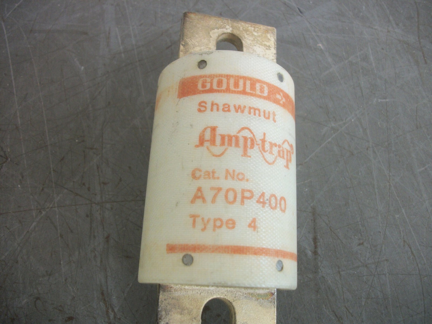 GOULD SHAWMUT AMP-TRAP TYPE 4 FUSE A70P400 400AMP 700VOLT NOB