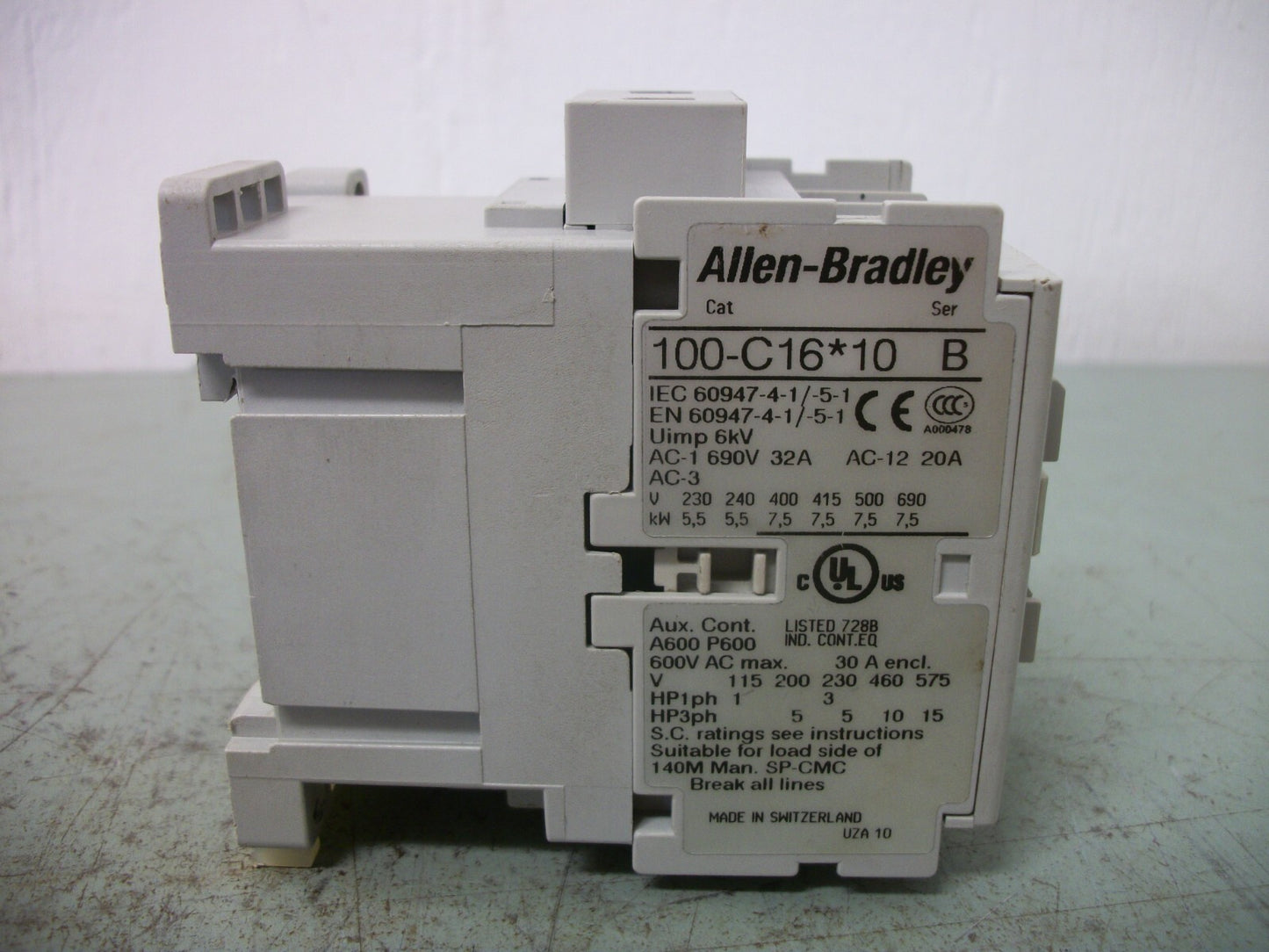 ALLEN-BRADLEY CONTACTOR 100-C16*10 30AMP 120VCOIL 3PH 600V 15HP