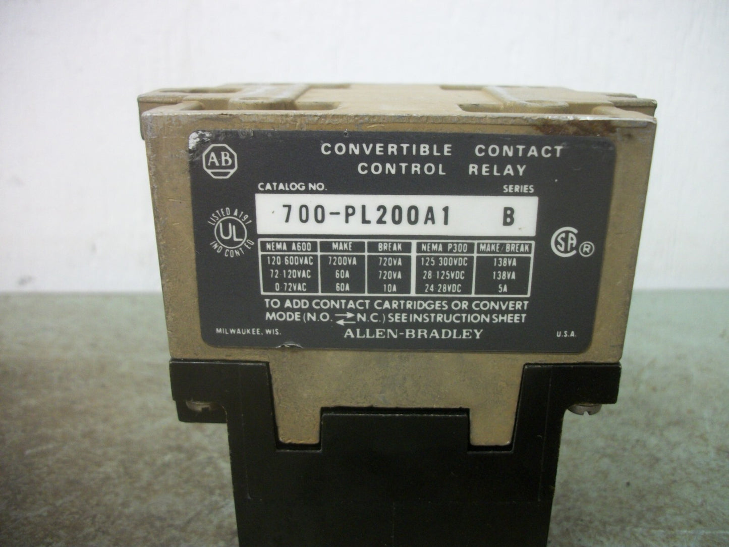 ALLEN-BRADLEY AC CONTROL RELAY 700-PL200A1 120VCOIL