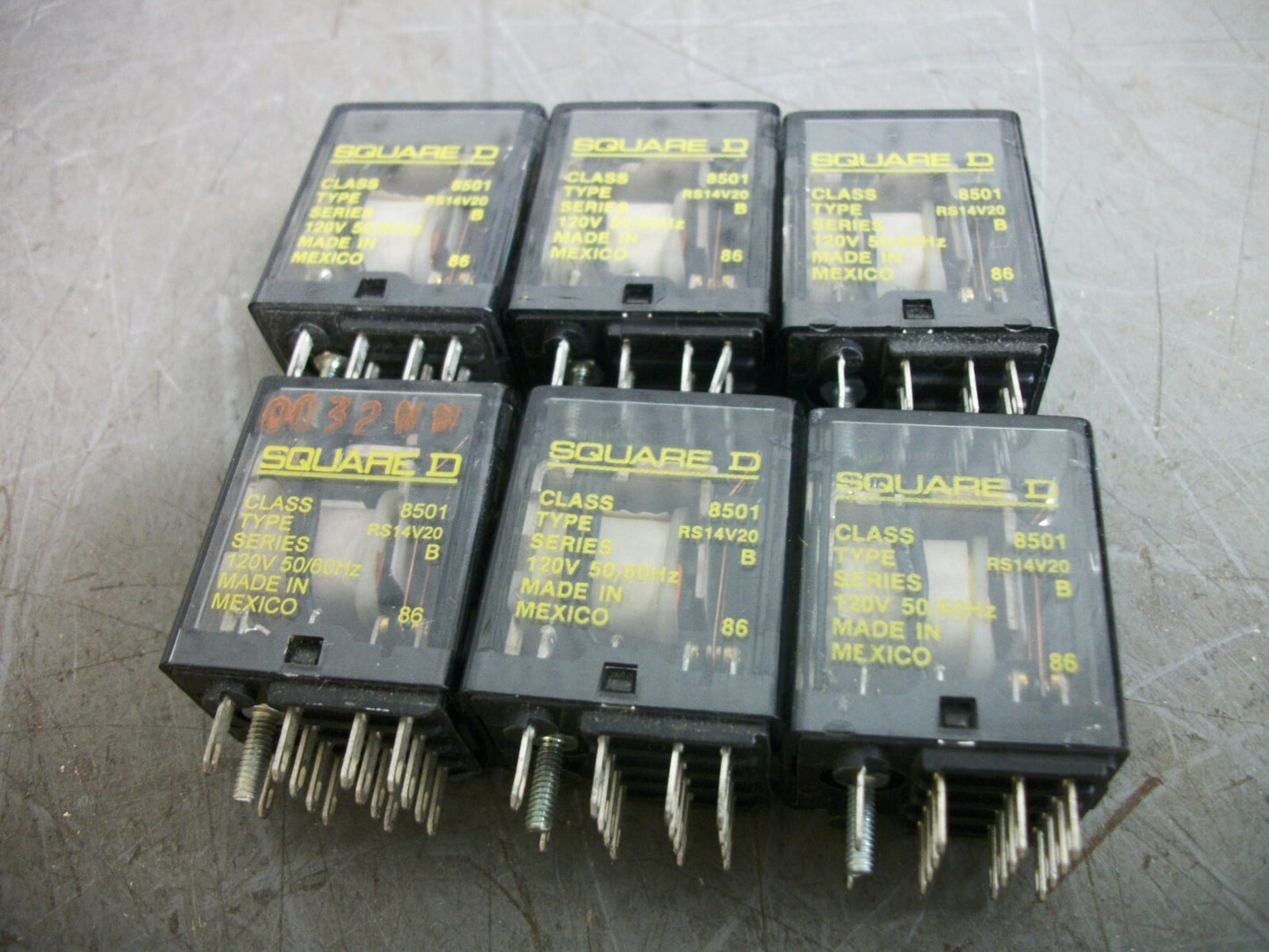 SQUARE D LOT OF 6 4PDT MINI GP RELAYS SERIES B 8501RS14V20 120VCOIL 5AMP