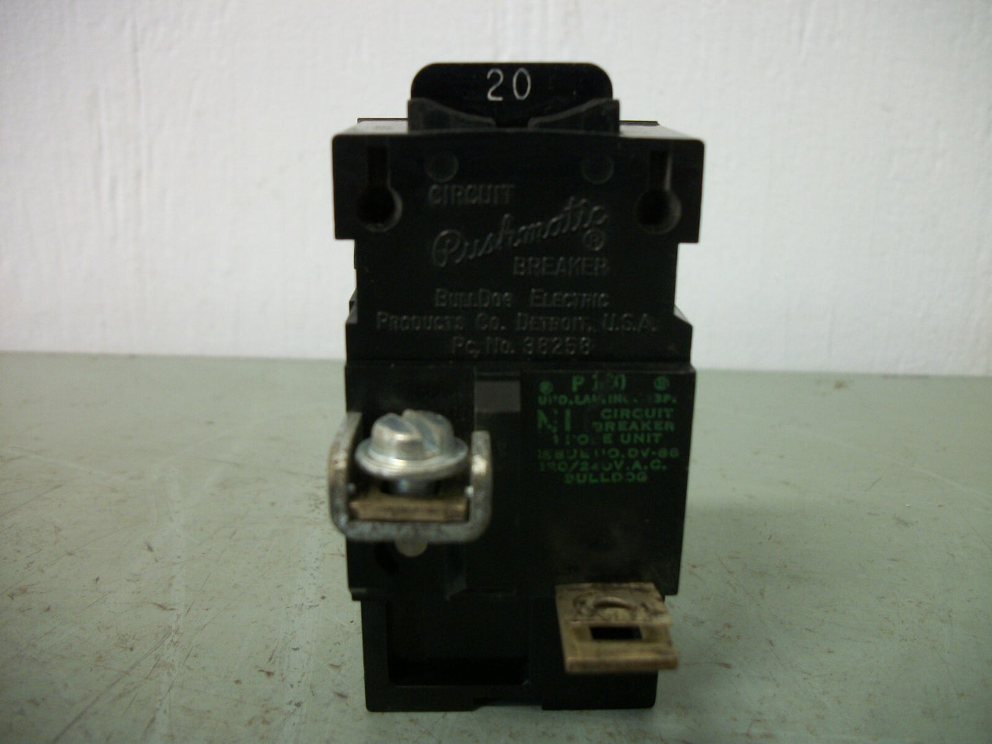 BULLDOG NI PUSHMATIC CIRCUIT BREAKER P120 20AMP 240VOLT 1POLE