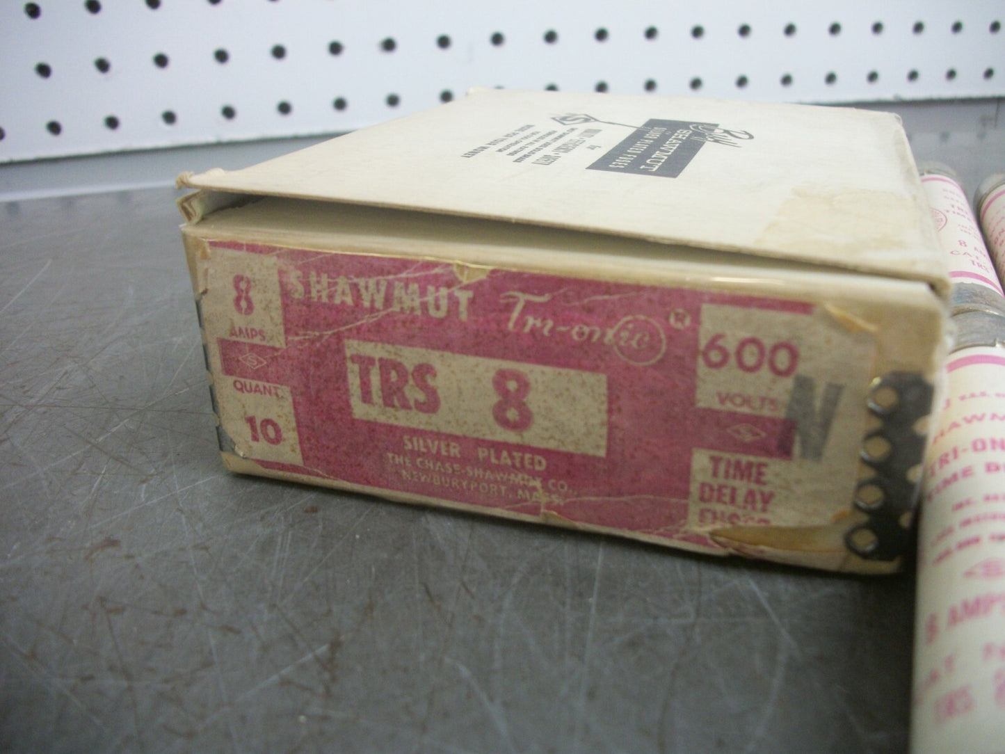 GOULD SHAWMUT BOX OF 10 TRI-ONIC FUSES TRS8 8AMP 600VOLT NIB