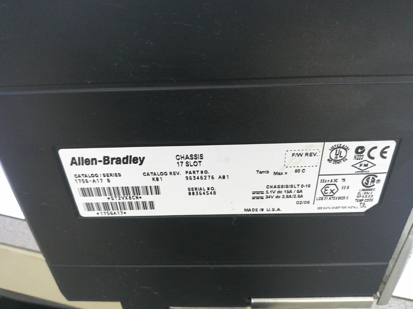 ALLEN-BRADLEY 17-SLOT PLC RACK CHASSIS 1756-A17 W/1756-PA75/A