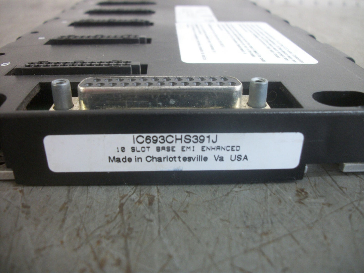 GE FANUC PLC 10-SLOT BASE EMI ENHANCED IC693CHS391J