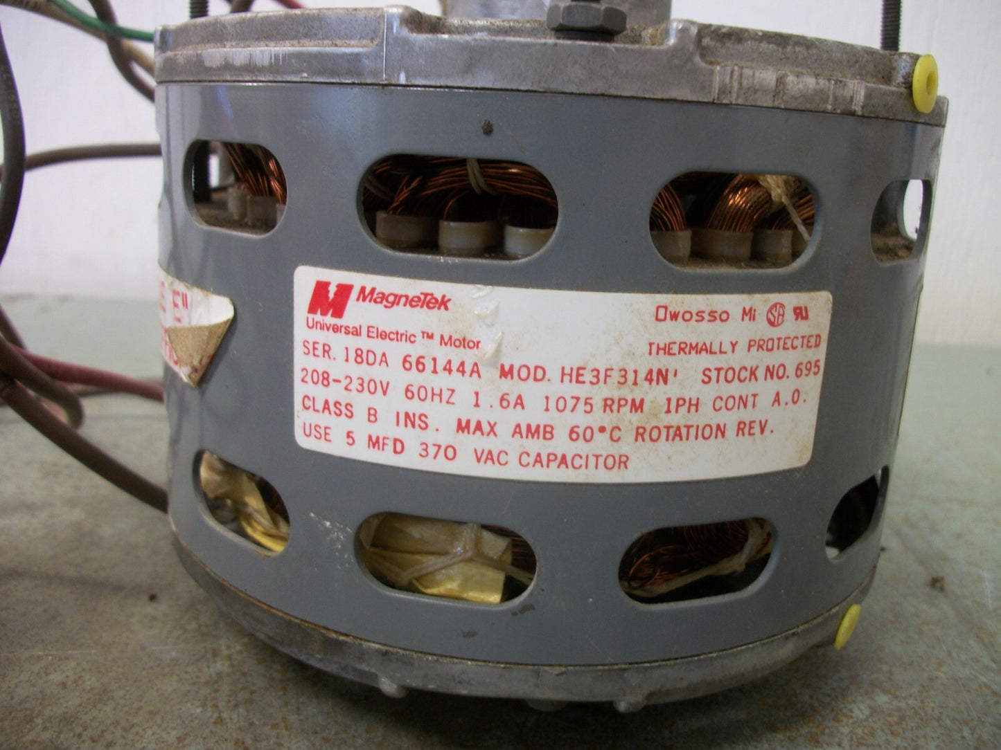 MAGNETEK BLOWER MOTOR HE3F314N 208/230VOLT 1075RPM 1PH 1.6AMP