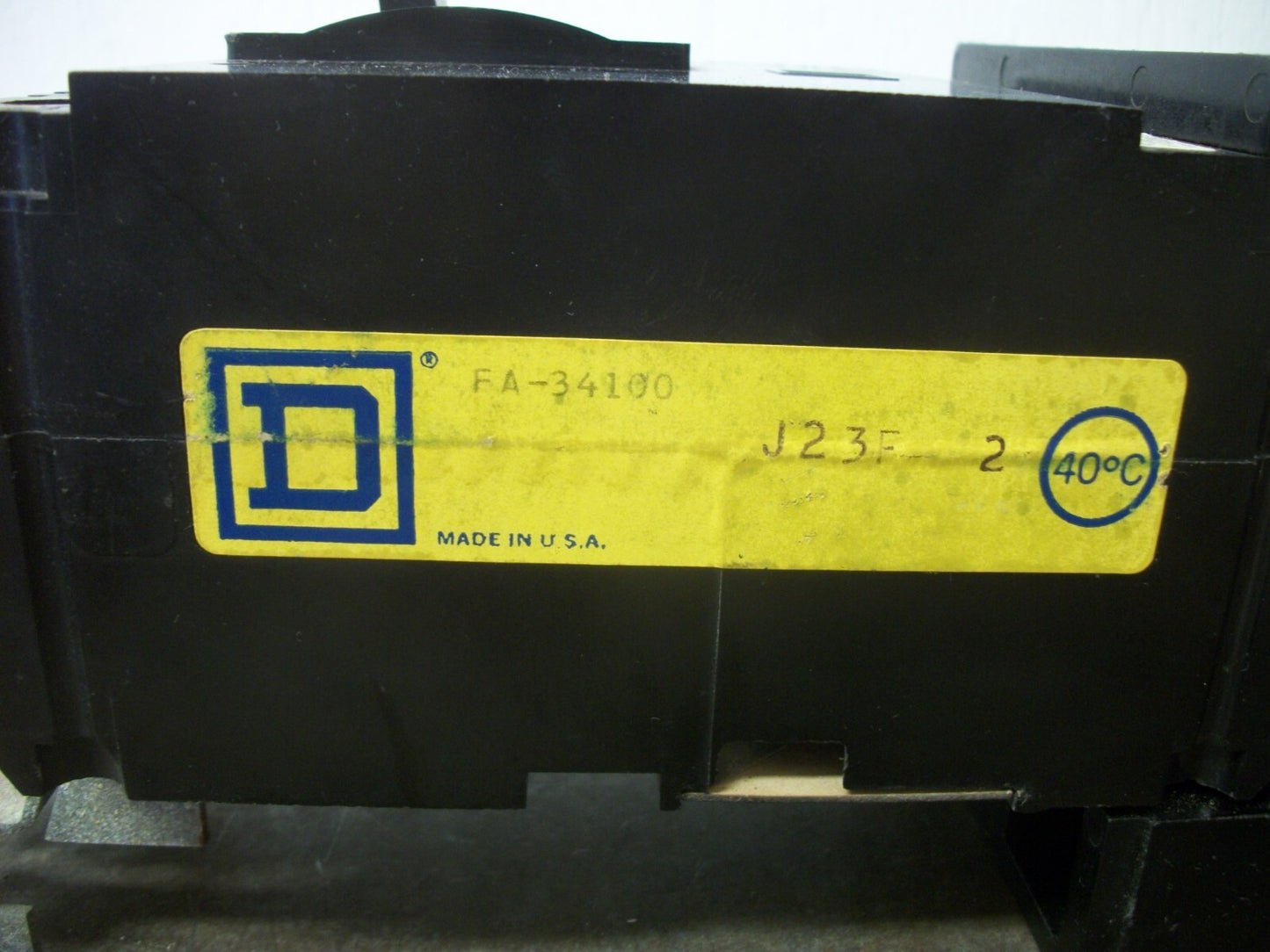 SQUARE D I-LINE FA CIRCUIT BREAKER FA34100 100AMP 480VOLT 3POLE BLACK