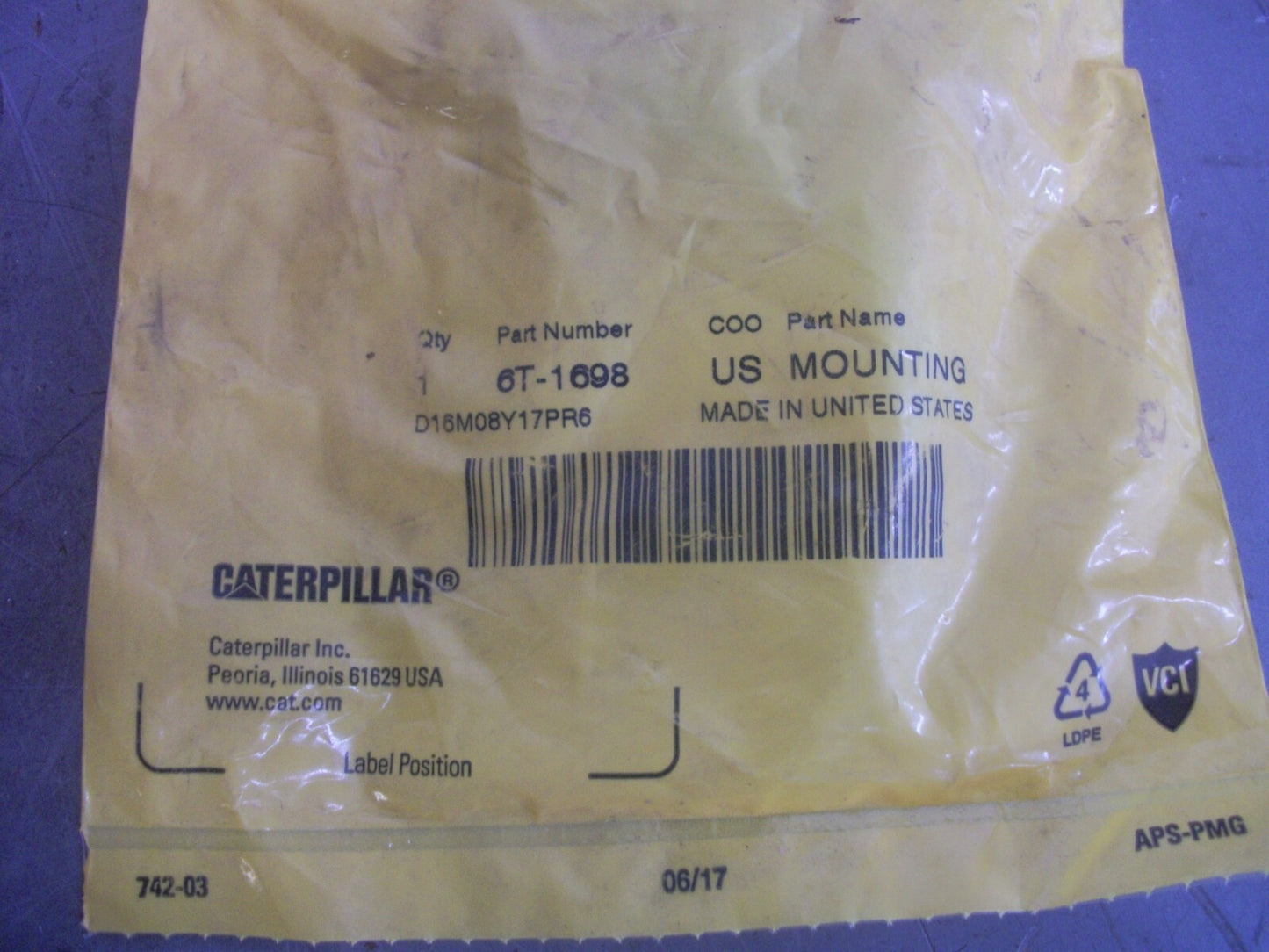 CAT MOUNTING 6T-1698 NEW