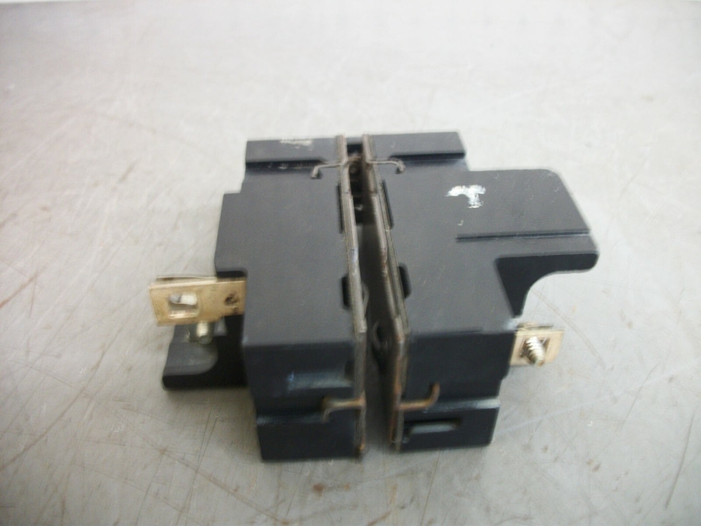SIEMENS PUSHMATIC CIRCUIT BREAKER P215 15AMP 240VOLT 2POLE