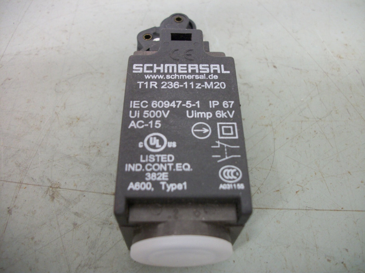 SCHMERSAL LIMIT SWITCH T1R 236-11ZM20 NOB