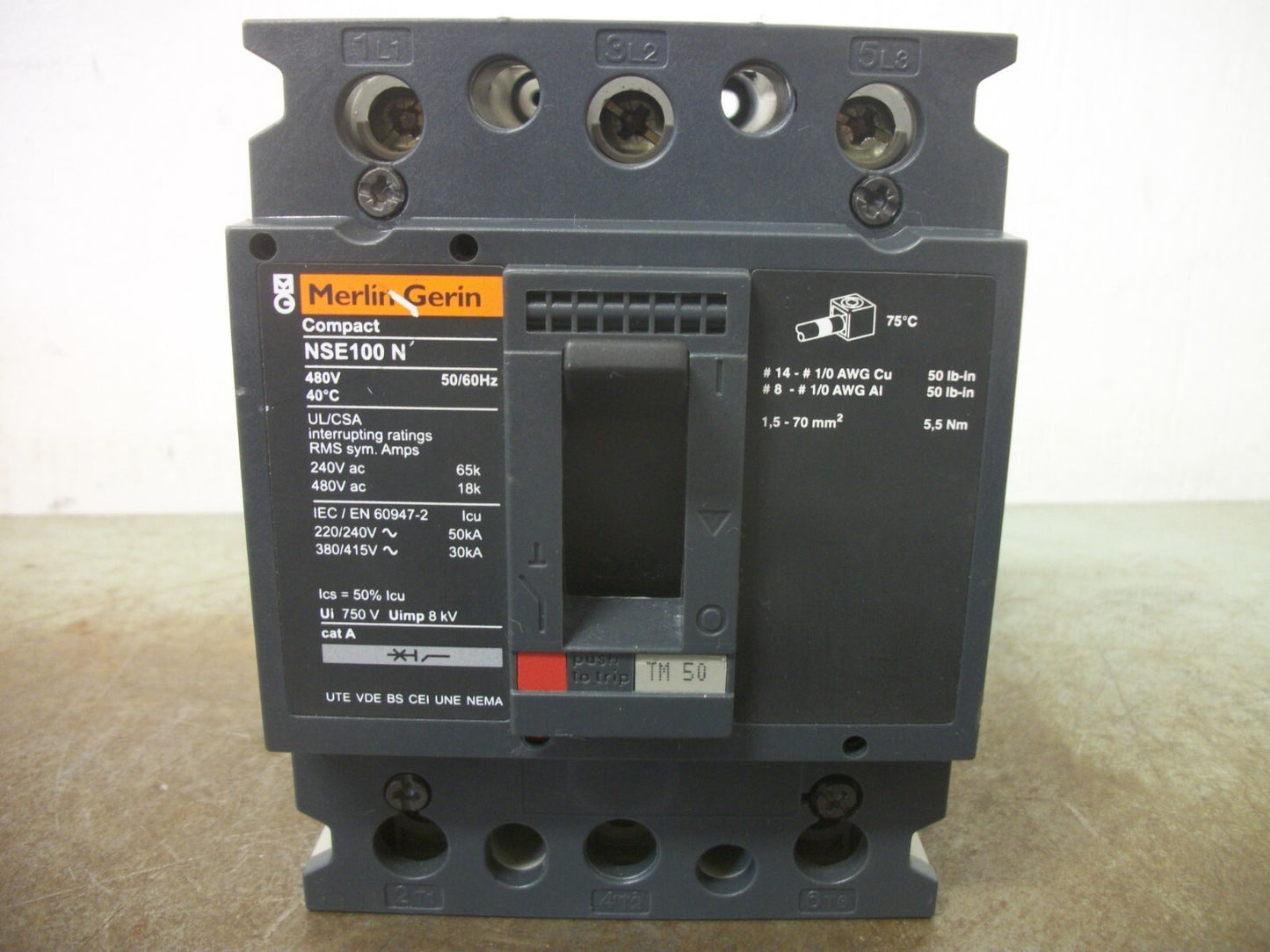 MERLIN GERIN COMPACT NSE100N CIRCUIT BREAKER NENL34050 50AMP 480VOLT 3POLE