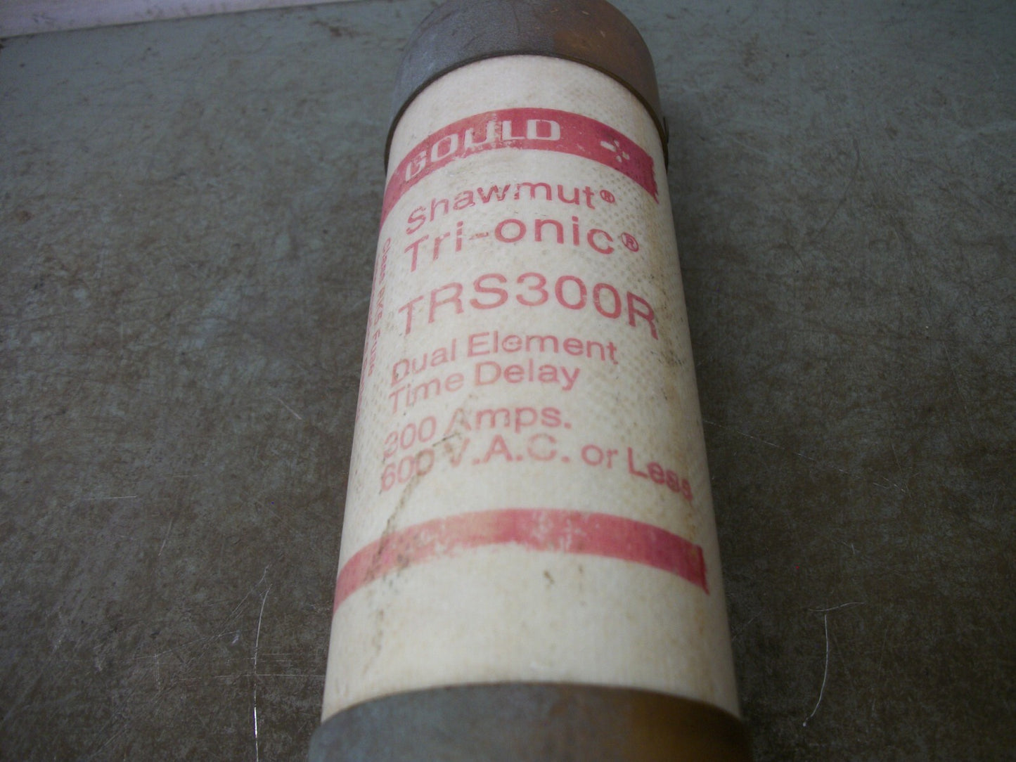 GOULD SHAWMUT TRI-ONIC FUSE TRS300R 300AMP 600VOLT
