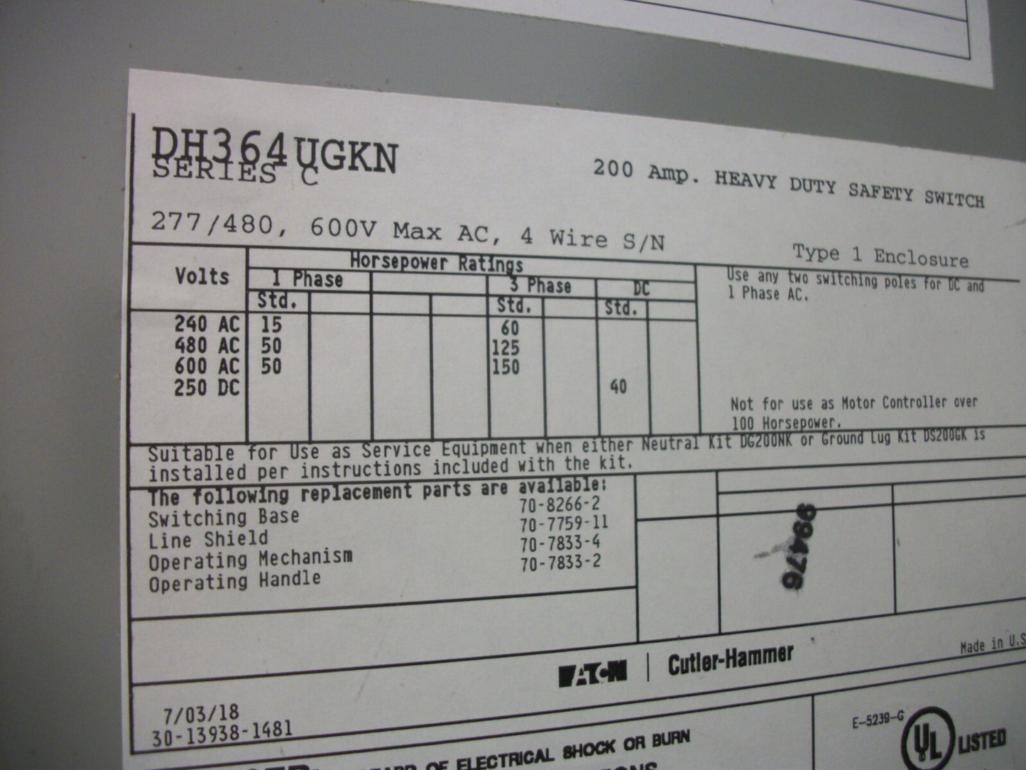 CUTLER-HAMMER DISCONNECT TYPE 1 DH364UGKN 200AMP 600VOLT 3POLE NON-FUSIBLE NOB