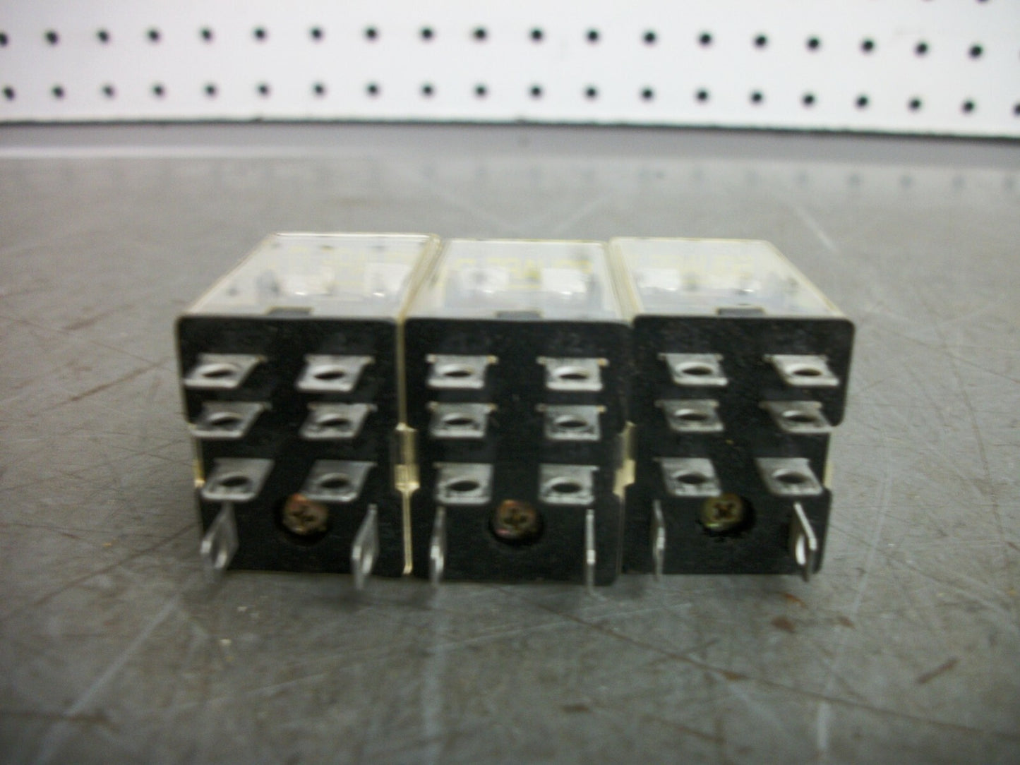 SQUARE D LOT OF 3 DPDT MINI GP RELAYS 8501RSD42V53 24VCOIL 10AMP