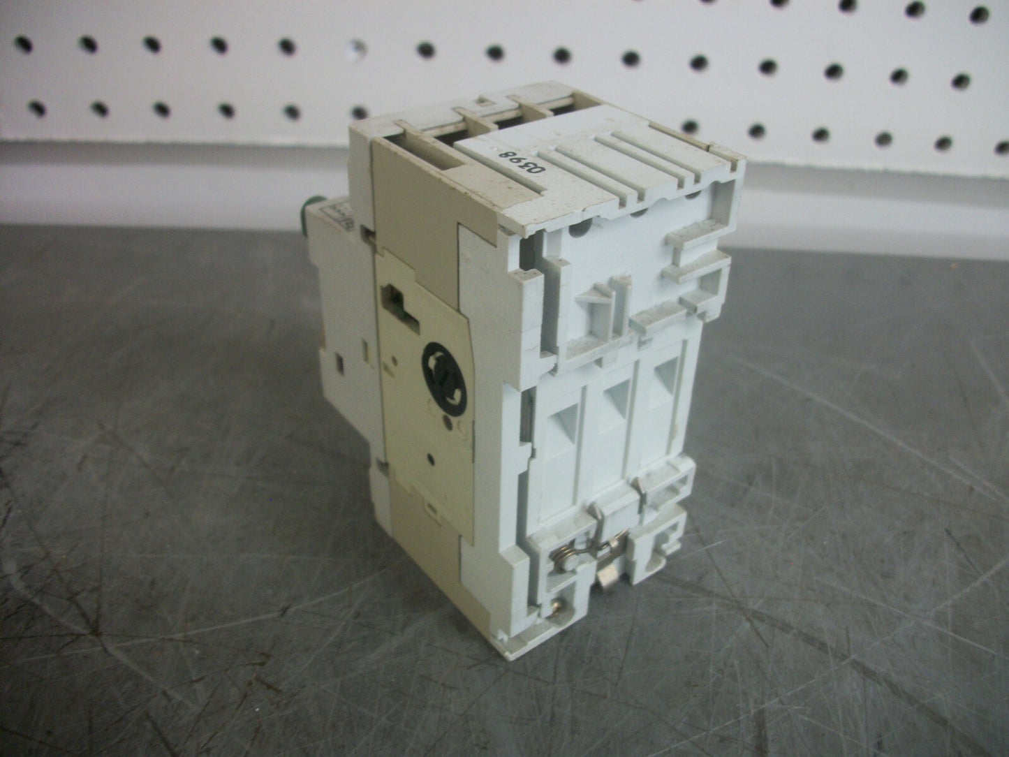 ALLEN-BRADLEY MOTOR CIRCUIT BREAKER 140-MN-0160 1.0-1.6AMP