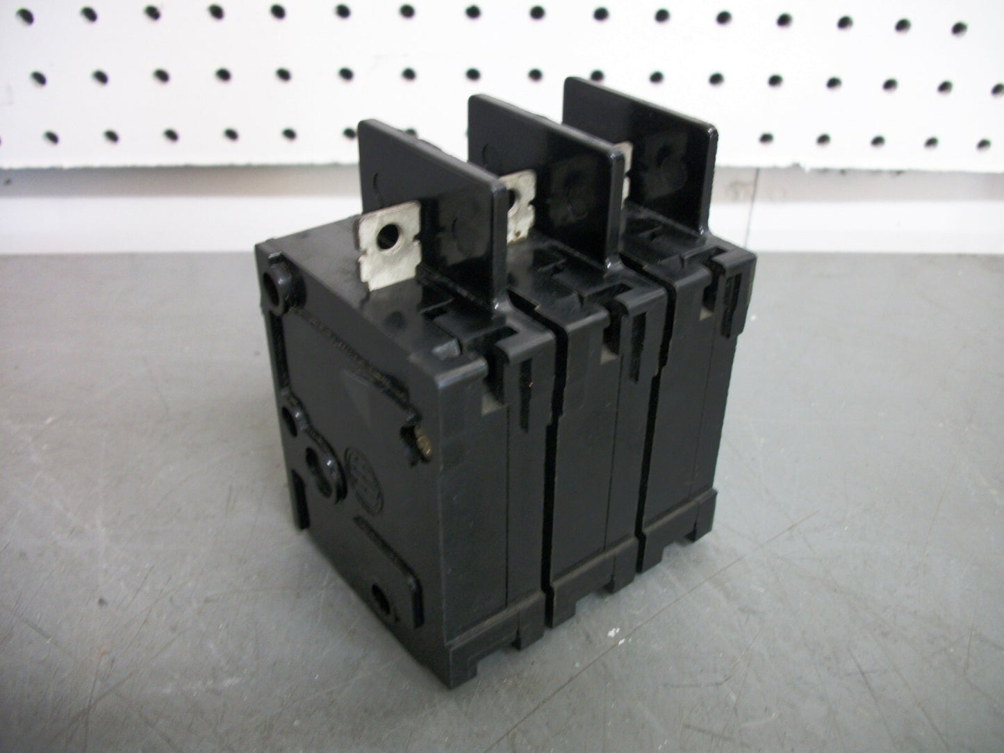 SIEMENS BQ CIRCUIT BREAKER BQ3B050 50AMP 240VOLT 3POLE OLD