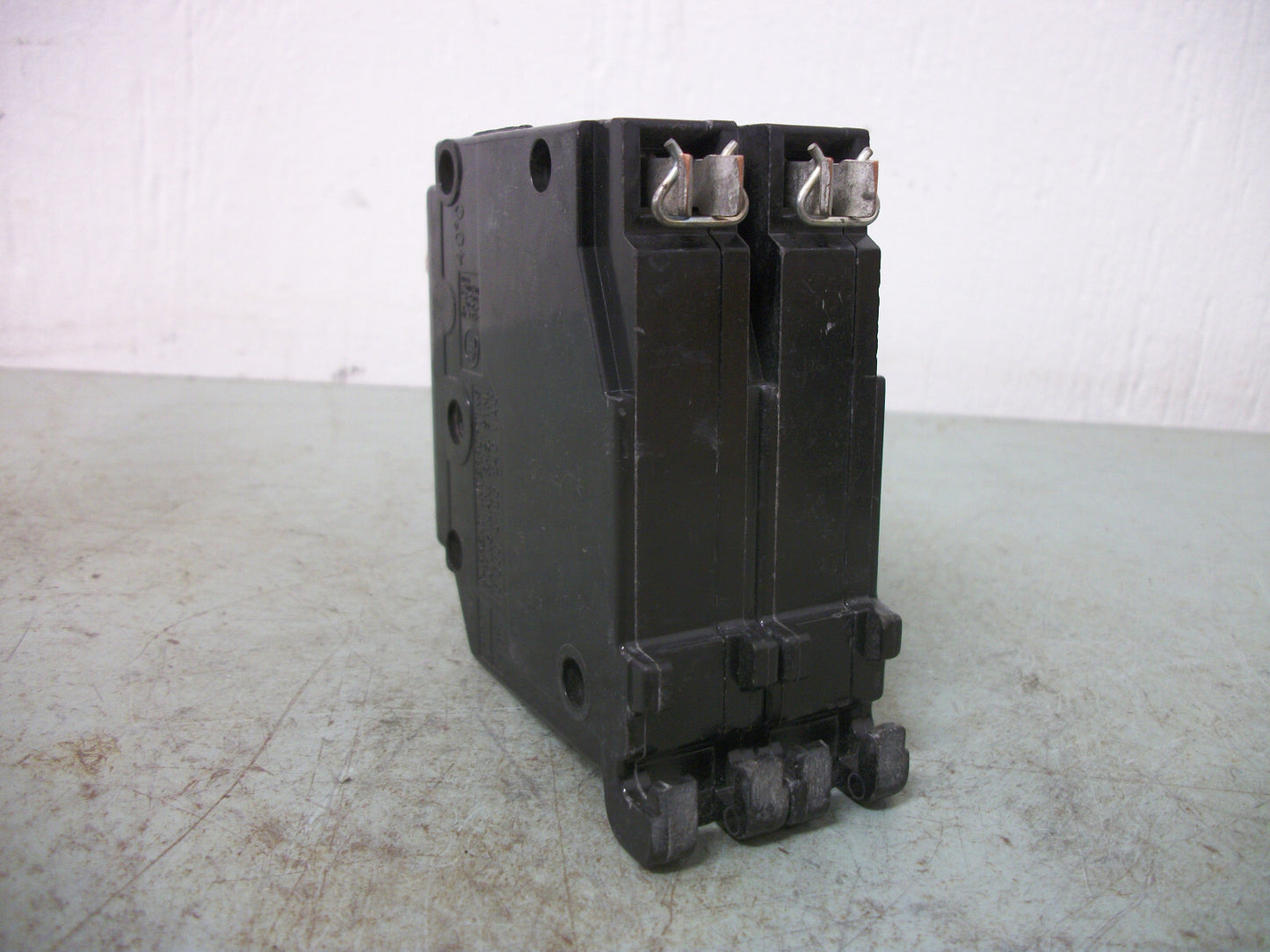 CUTLER-HAMMER CH CIRCUIT BREAKER CH240 40AMP 240VOLT 2POLE