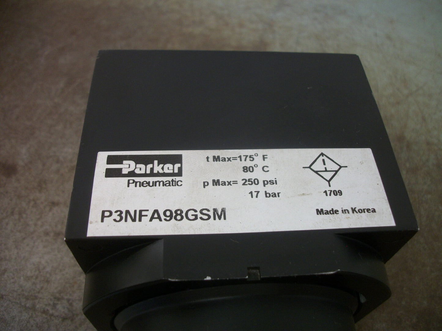 PARKER 1" COMPRESSED PNEUMATIC AIR FILTER P3NFA98GSM 250PSI 17BAR NIB