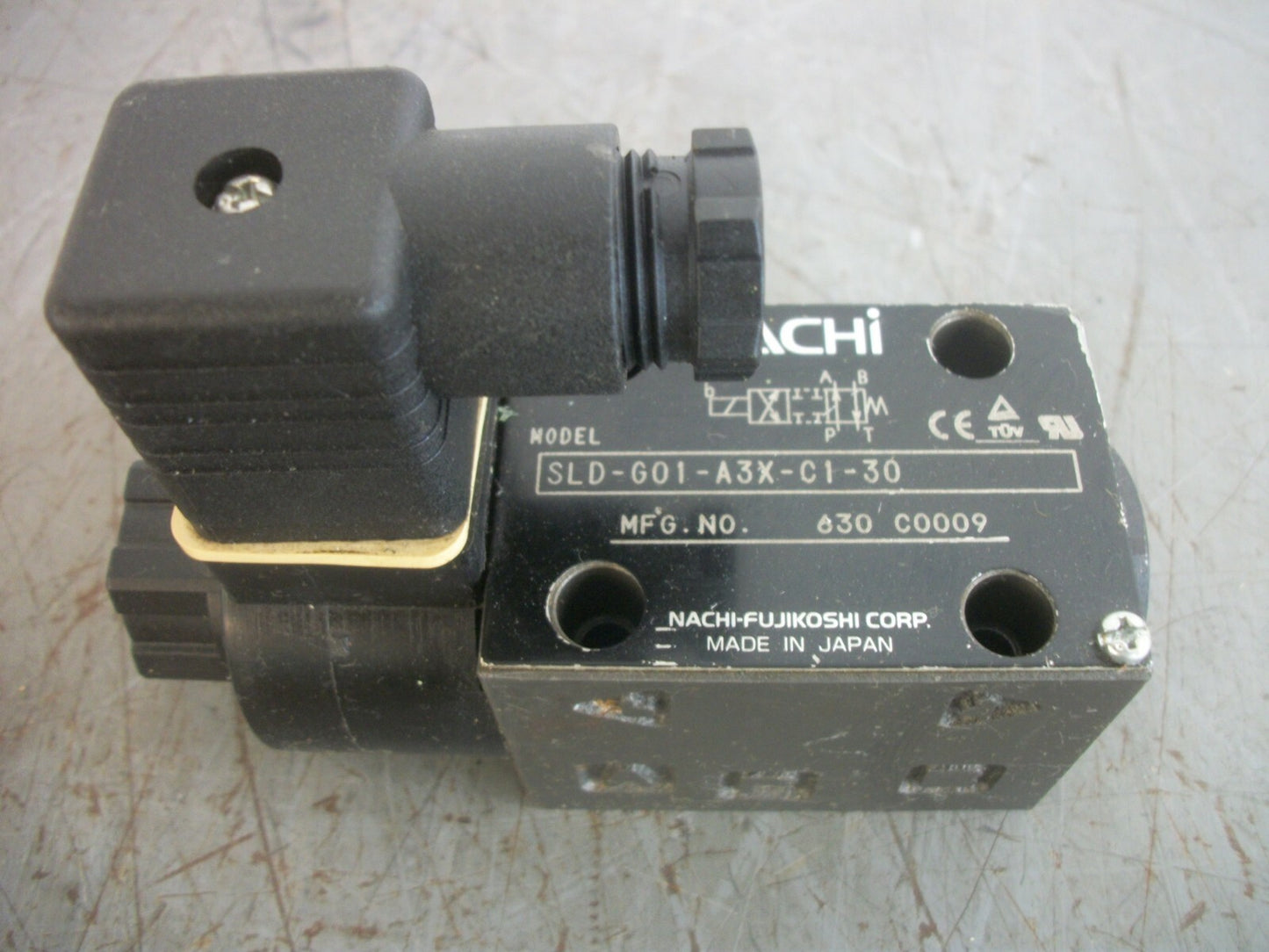 NACHI DIRECTIONAL CONTROL SOLENOID VALVE SLD-G01-A3X-C1-30