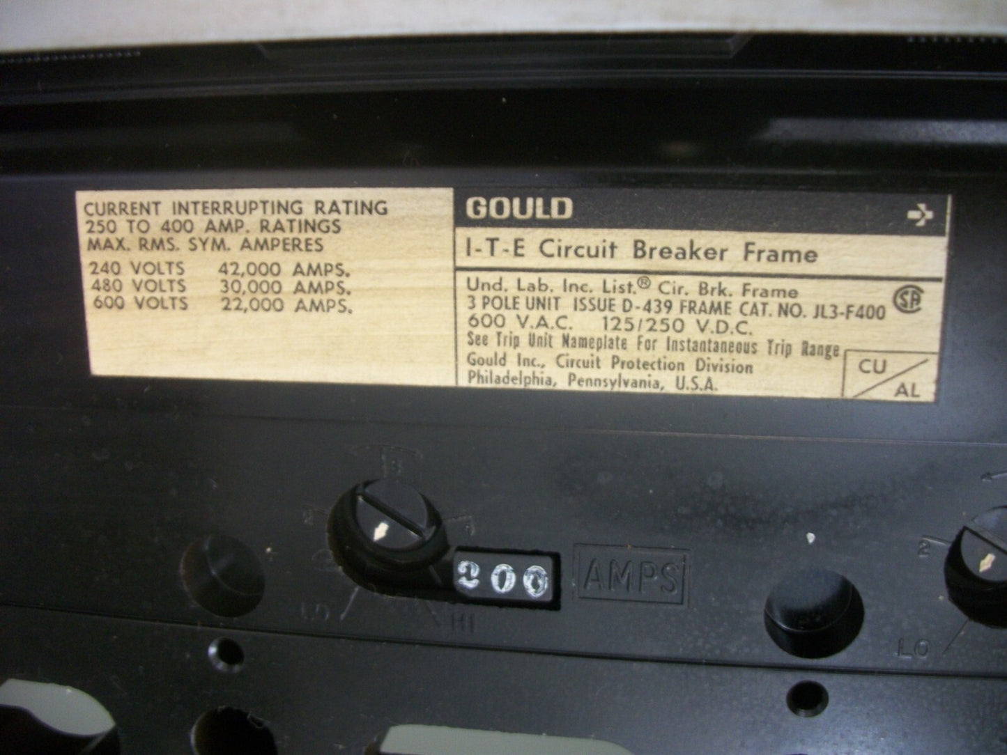 SIEMENS ITE XL CIRCUIT BREAKER BUS PLUG U6C4400 400AMP 600VOLT 3PH W/200A BREAK