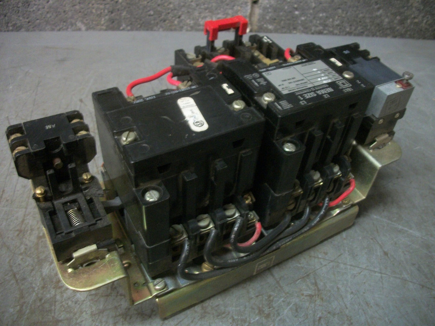 SQUARE D SIZE 1 REV MOTOR STARTER 8736SCO6 120VCOIL 3PH 600V 10HP