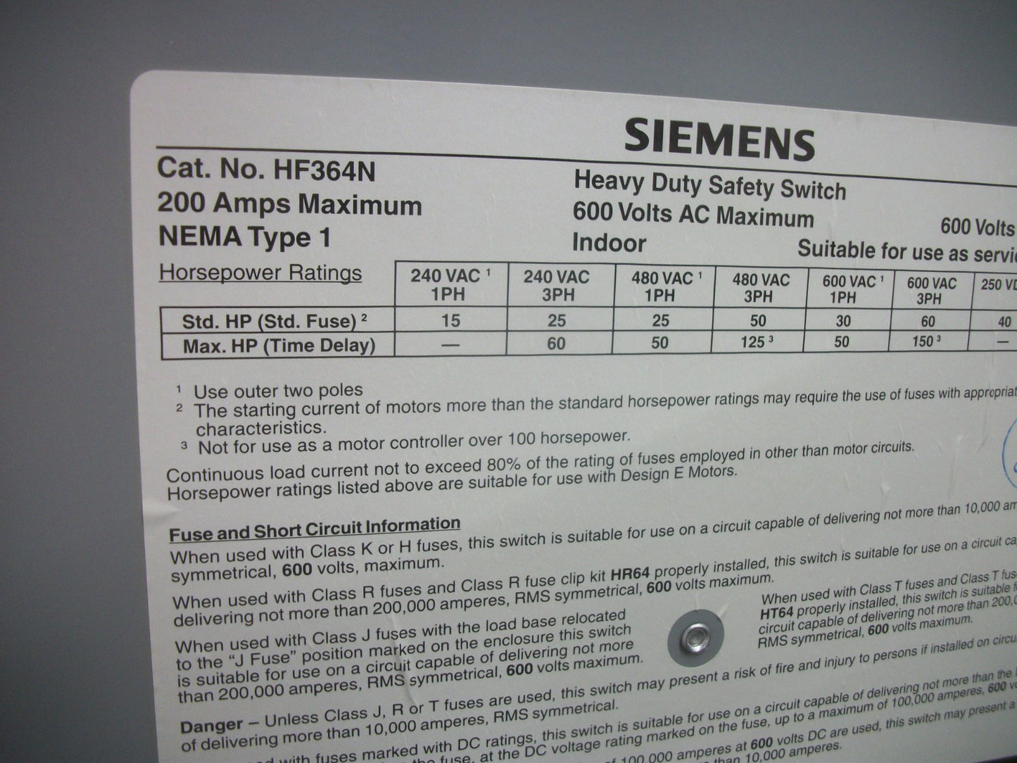 SIEMENS DISCONNECT TYPE 1 HF364N 200AMP 600VOLT 3POLE FUSIBLE