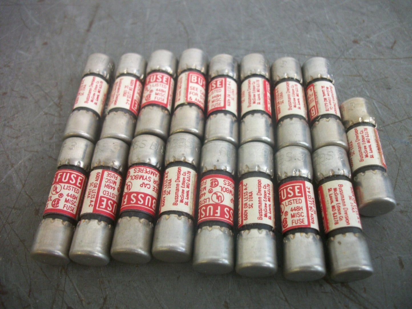 BUSSMANN LOT OF 17 MIDGET FUSES BBS3 3AMP 600VOLT NOB