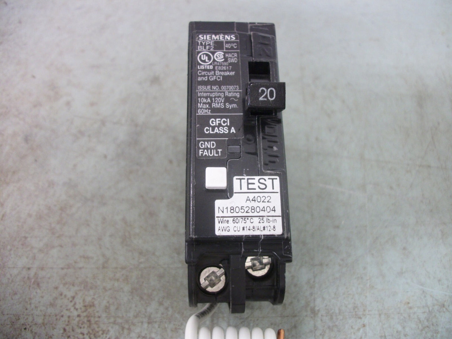 SIEMENS GFCI BLF2 CIRCUIT BREAKER BF120A 20AMP 120VOLT 1POLE NOB