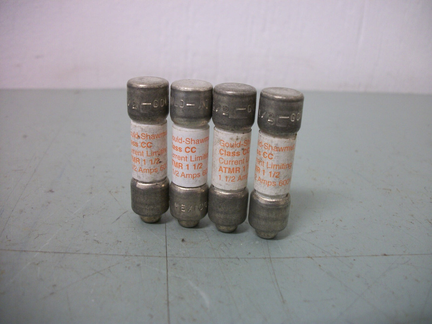 GOULD SHAWMUT LOT OF 4 CLASS CC FUSES ATMR1-1/2 1-1/2AMP 600VOLT