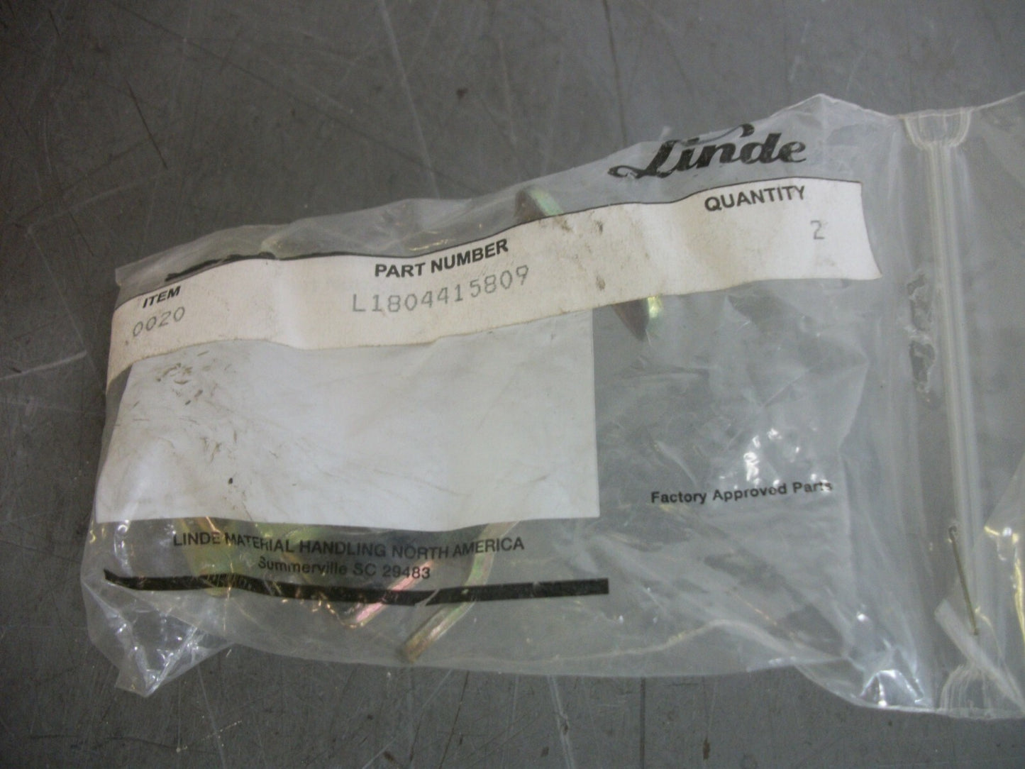 LINDE LOT OF 2 SUPPORTS L1804415809 NEW