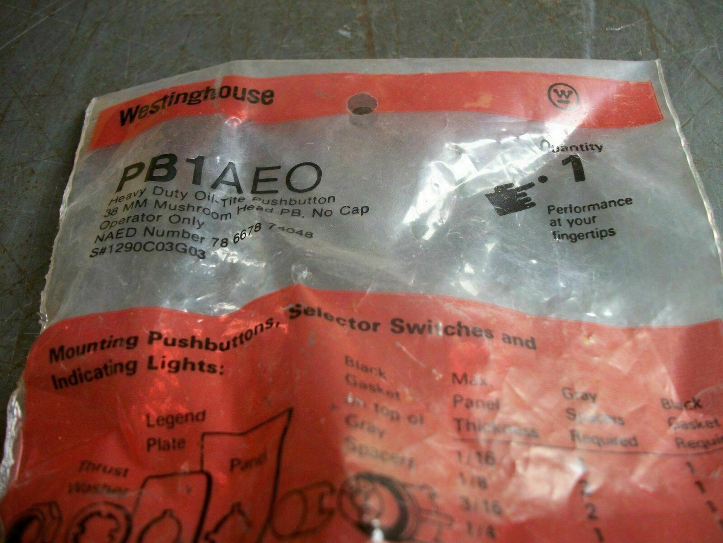 WESTINGHOUSE 38MM NO CAP MUSHROOM HEAD PUSHBUTTON PB1AEO *NEW*