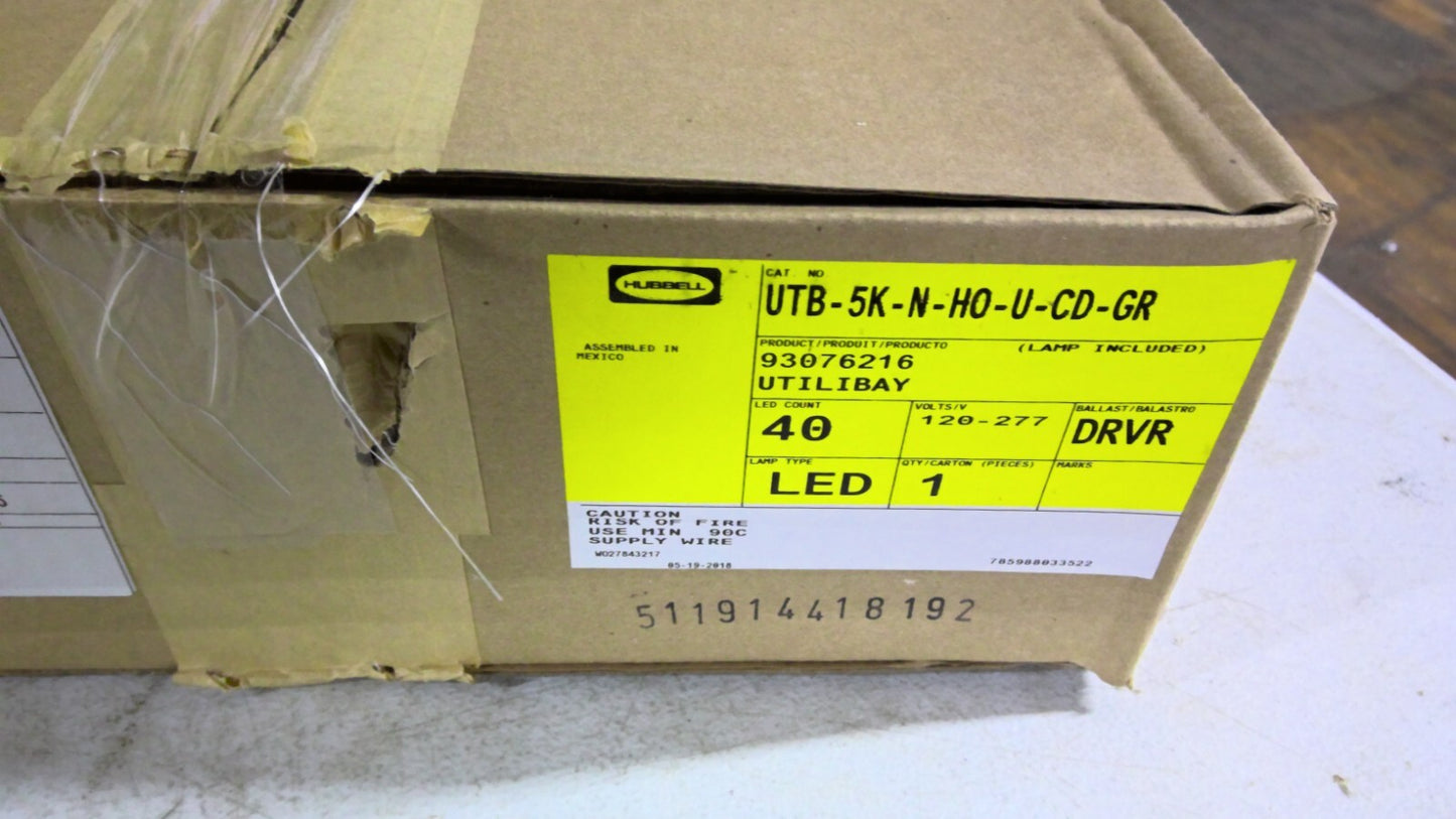 HUBBELL 93076216 UTILIBAY LED LIGHT UTB-5K-N-HO-U-CD-GR 120/277VOLT NIB