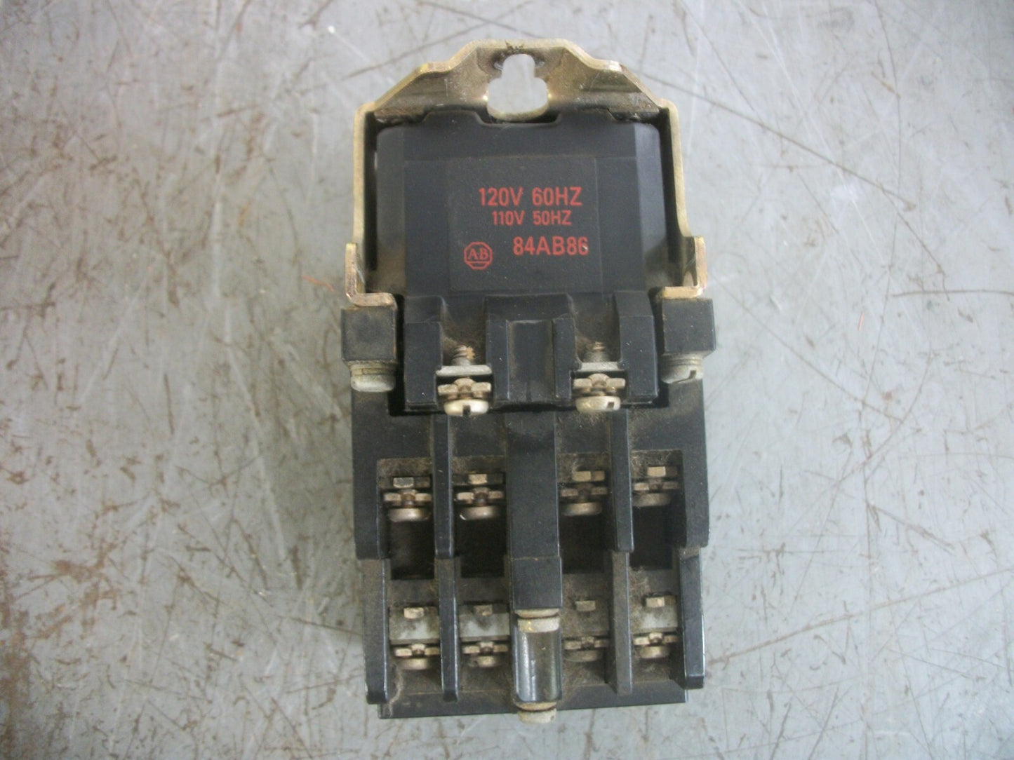 ALLEN-BRADLEY AC CONTROL RELAY SERIES C 700-N800A1 120VCOIL