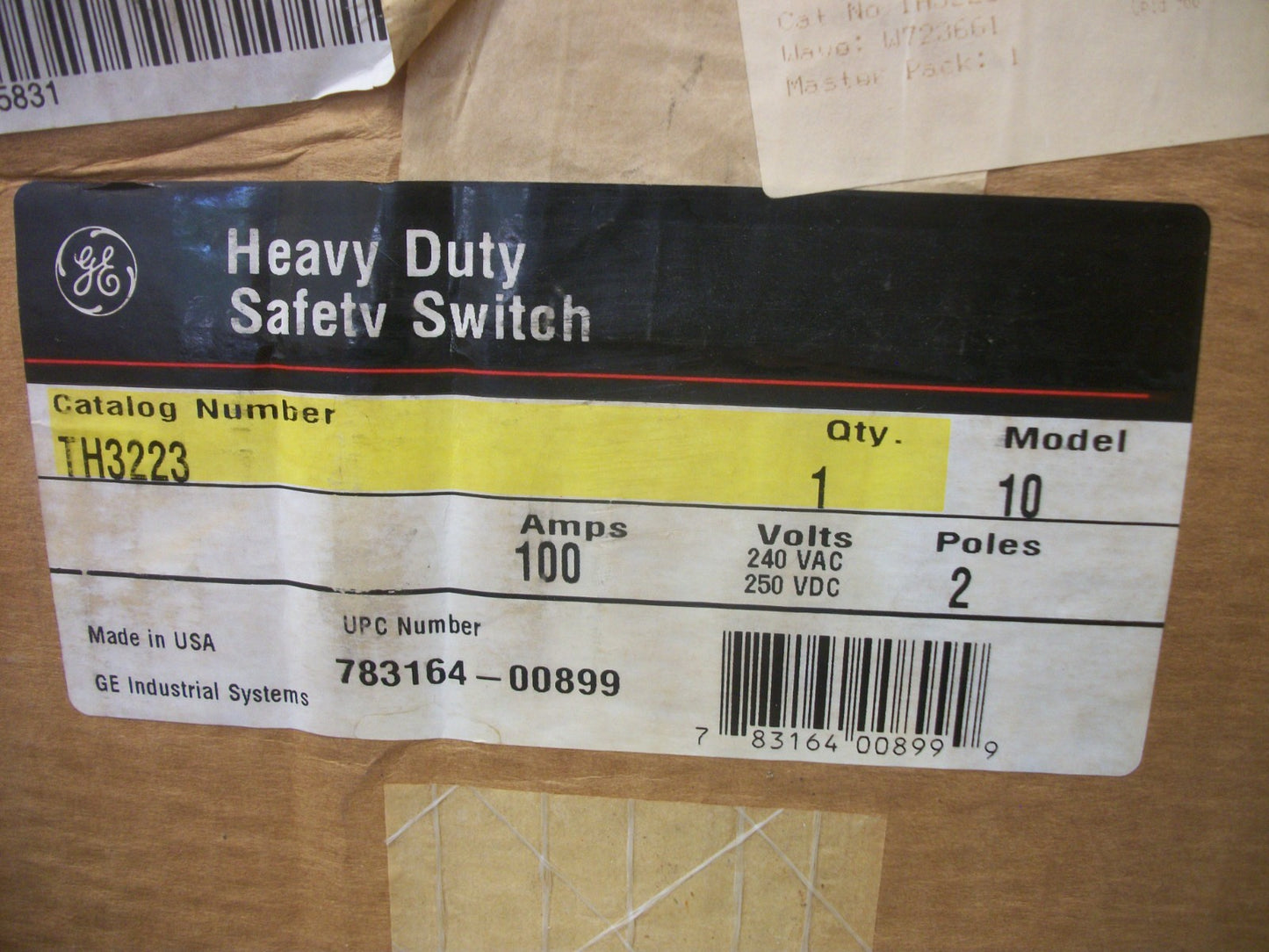 GE DISCONNECT TYPE 1 TH3223 100AMP 240VOLT 2POLE FUSIBLE NIB