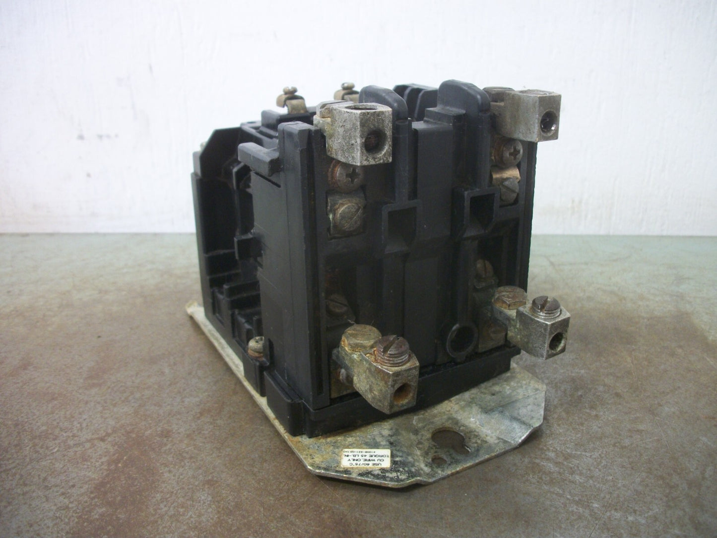 ALLEN-BRADLEY SIZE 2 CONTACTOR 500-COD920 45AMP 120VCOIL 2POLE 1PH 7.5HP