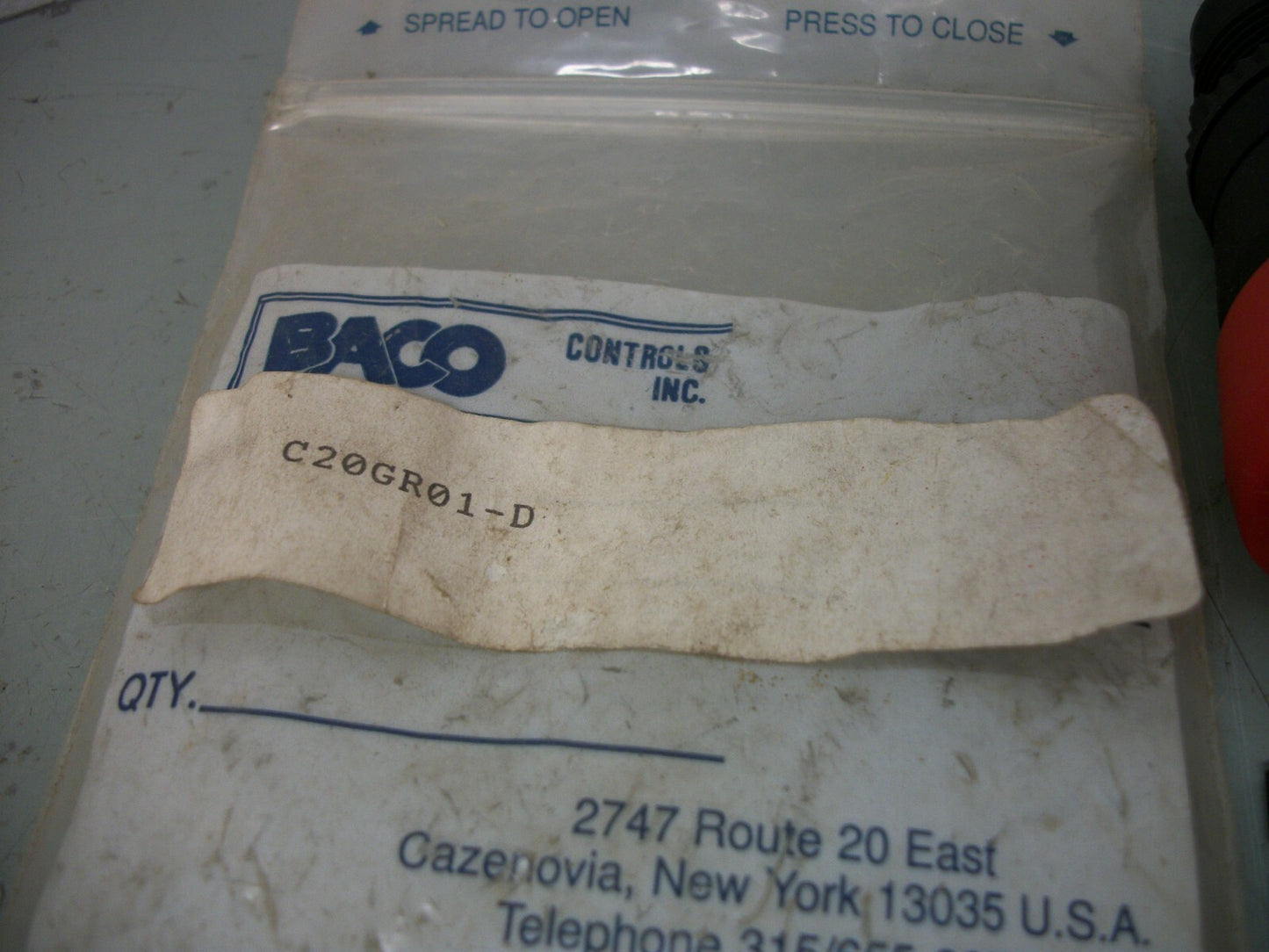 BACO KEY OPERATED 2-POSITION MOMENTARY SELECTOR SWITCH C20GR01-D NEW