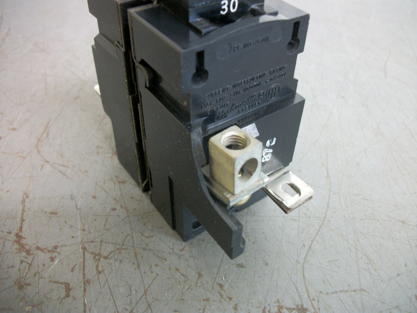 SIEMENS PUSHMATIC CIRCUIT BREAKER P230 30AMP 240VOLT 2POLE CHIPPED